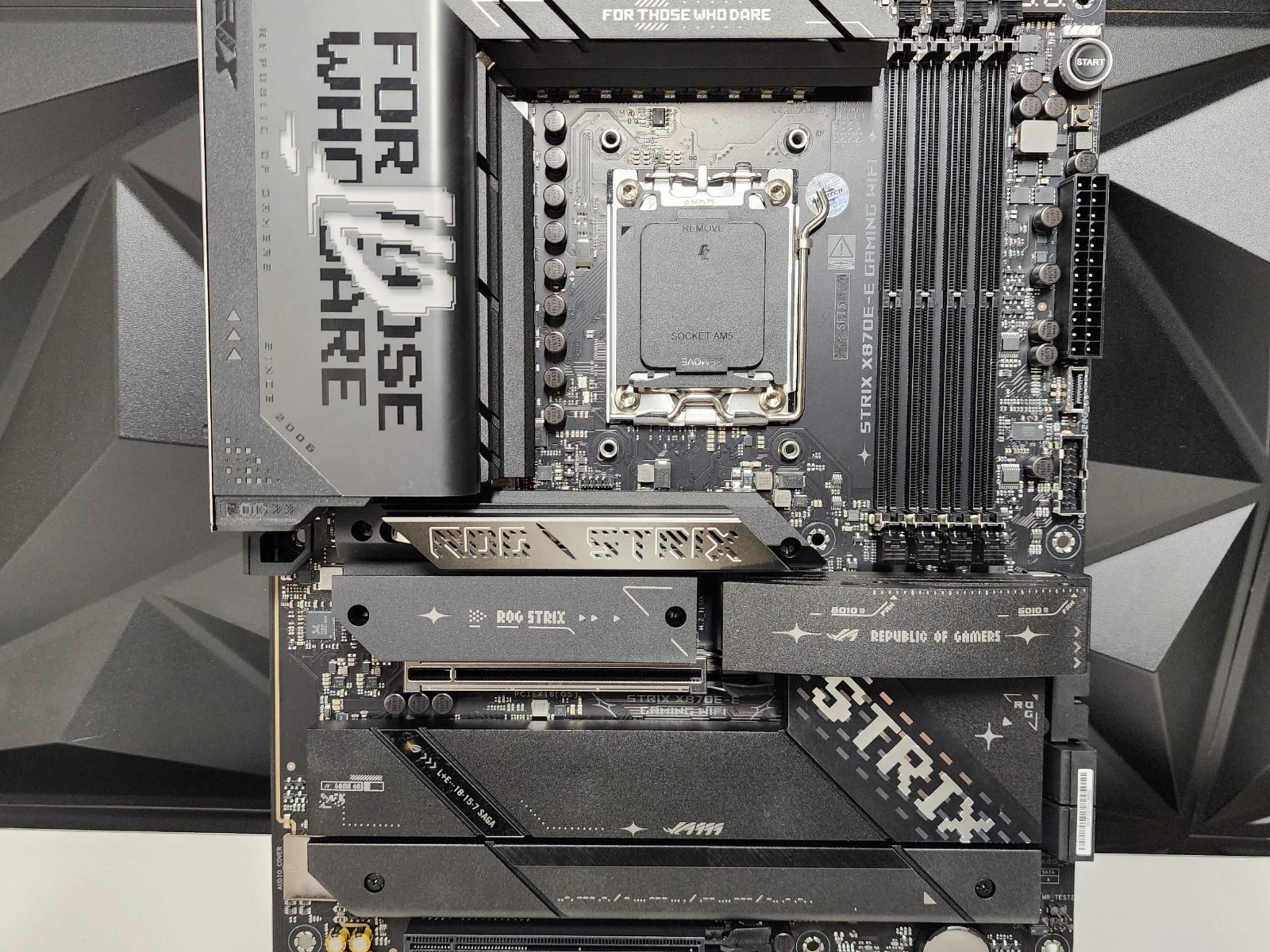 UPDATED BIOS ASUS ROG Strix X870E-E Gaming WiFi AM5 DDR5 ATX MOTHERBOARD