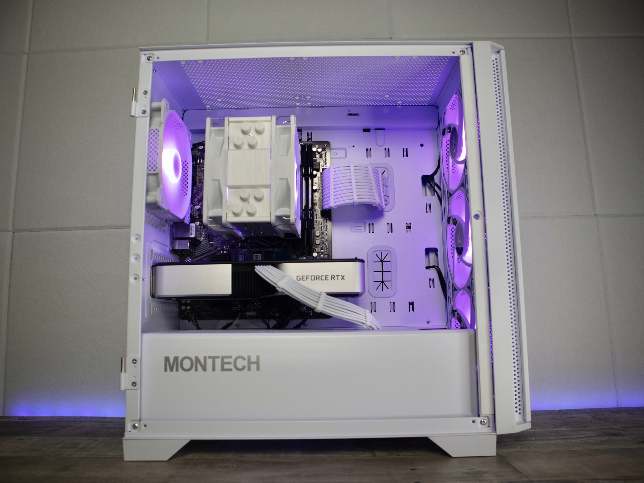 RTX 3060 Ti | Ryzen 5 5600G | 1TB NVME | 16GB RAM