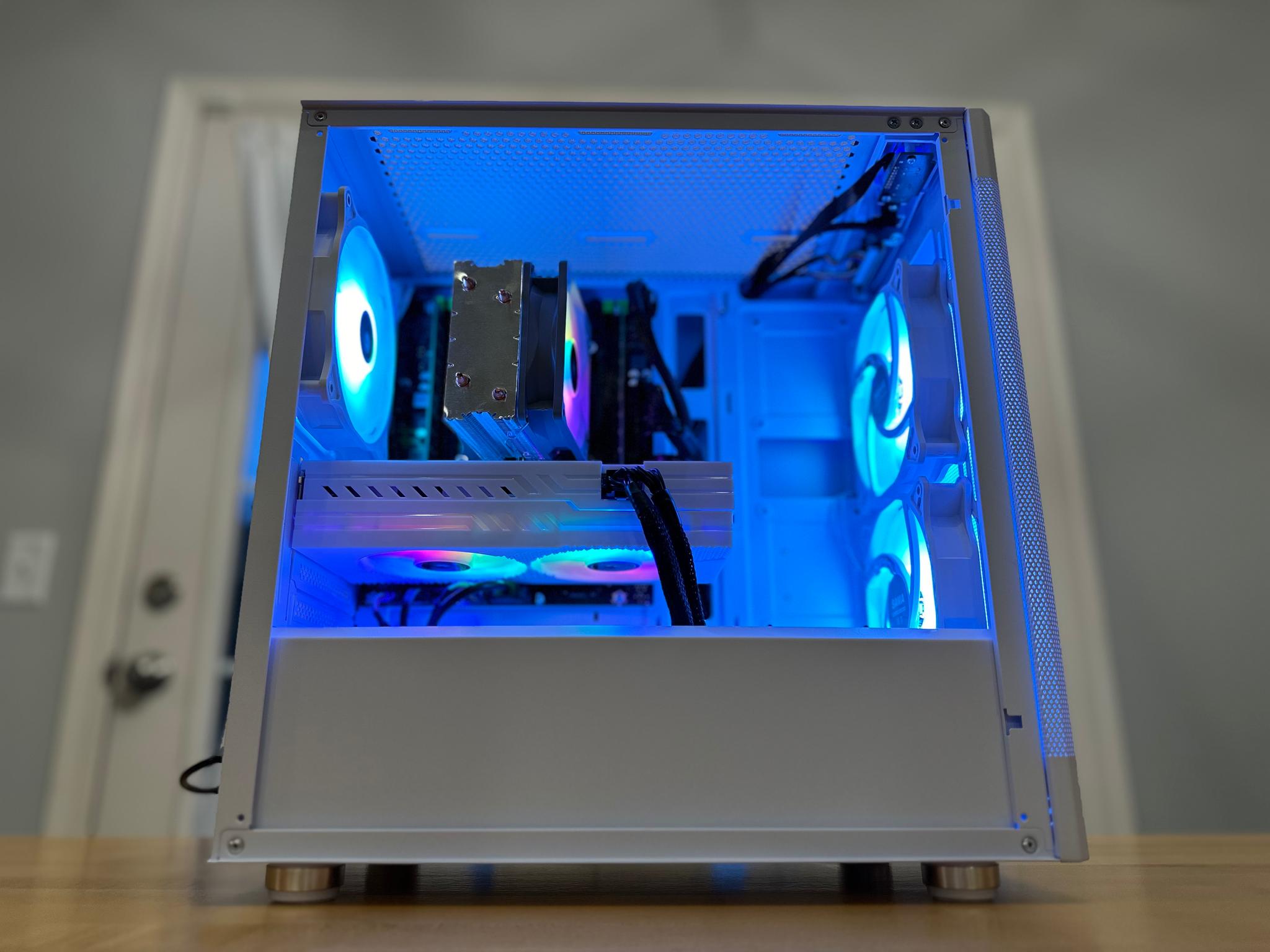 ⚪️❄️|RX 580 8gb, i7 5930k, 1tb SSD, 16gb Ram Budget Gaming PC