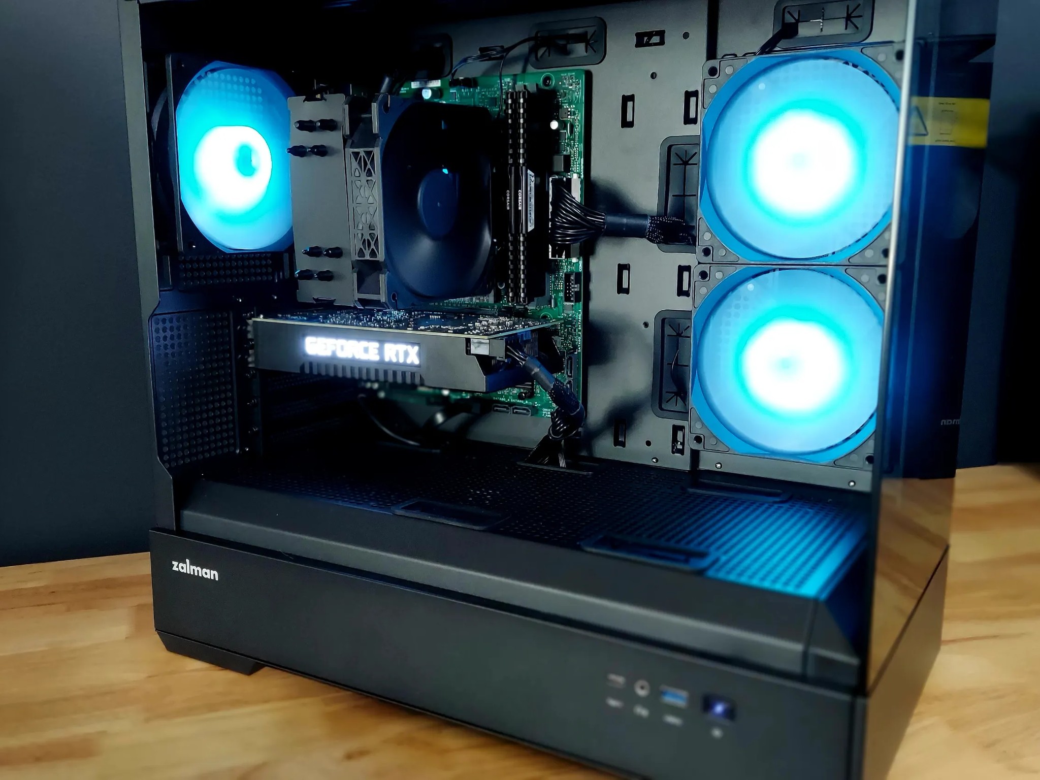 i7-8700, RTX 2060 6GB DDR6, 32GB RAM, 1TB NVME, Windows 11 Pro gaming desktop