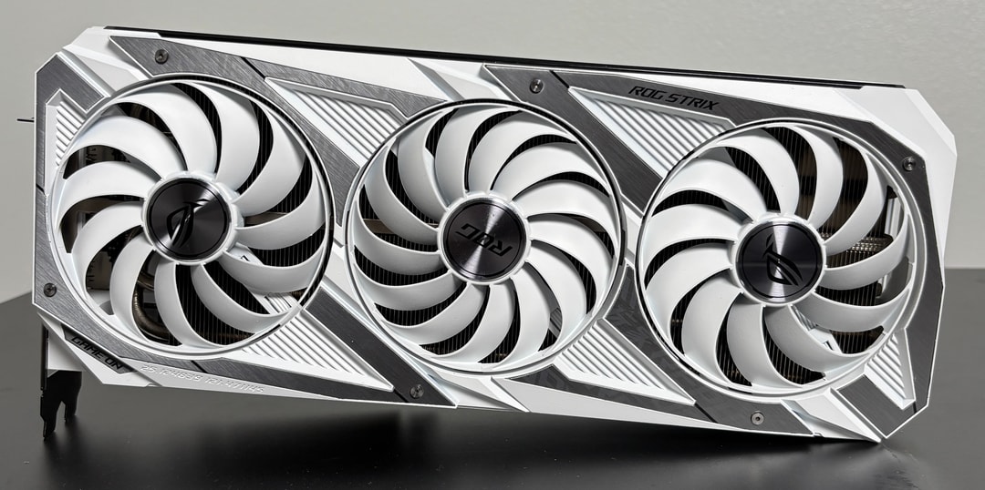 White ASUS ROG STRIX GAMING OC GeForce RTX 3080 10GB | Jawa
