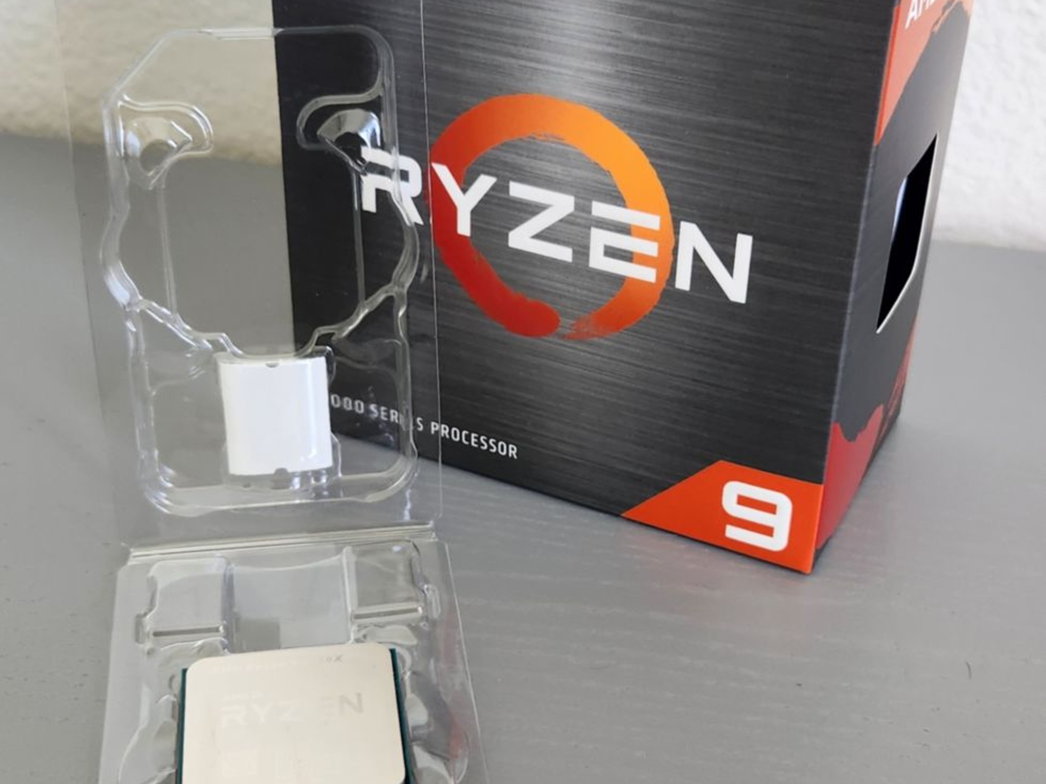 AMD Ryzen 9 5900X B2-stepping 4.95GHz