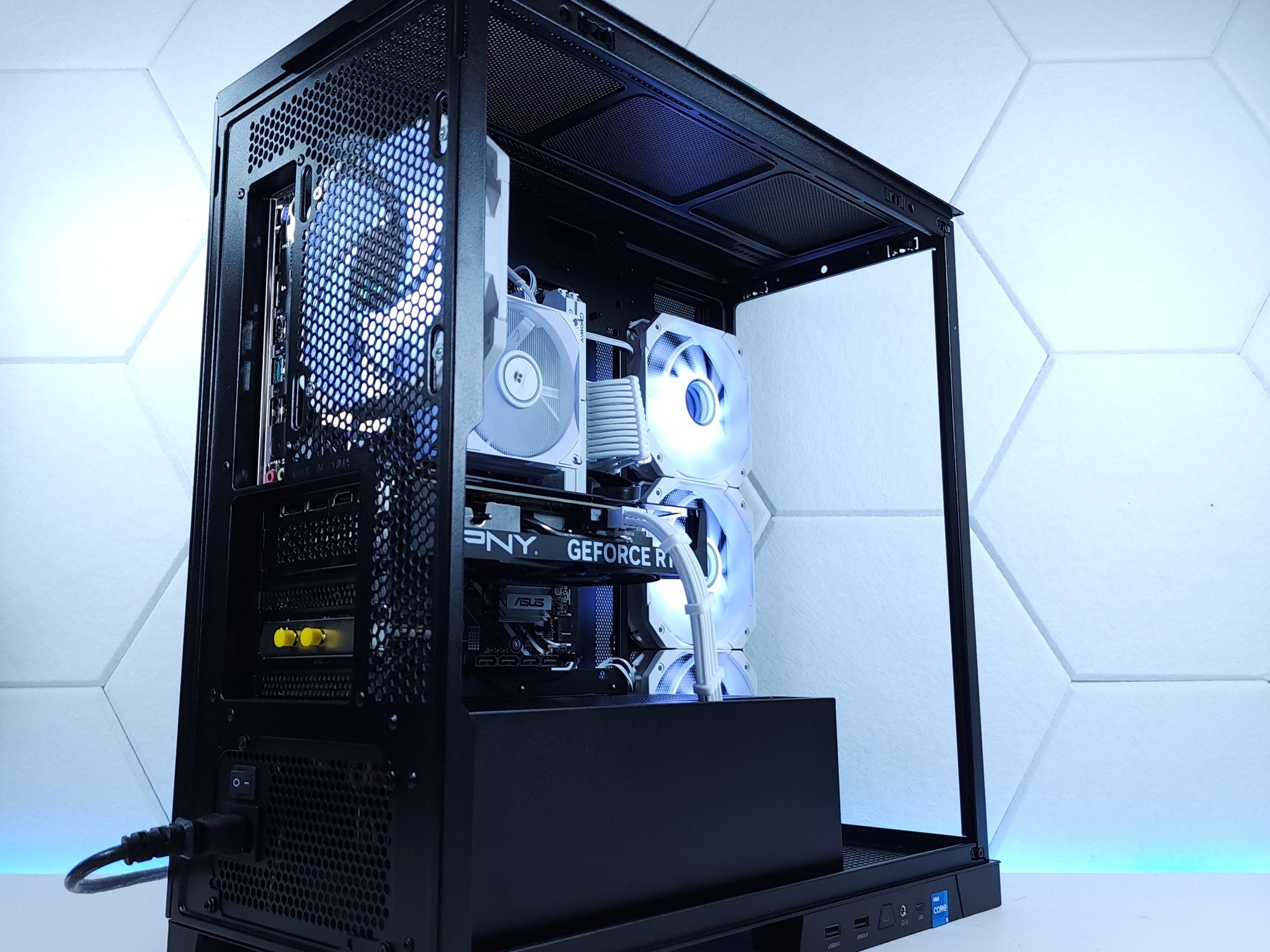 🤍RTX 4060●Core i5 12400F●1TB NVMe●32GB 3200MHz DDR4●1080p Gaming Computer