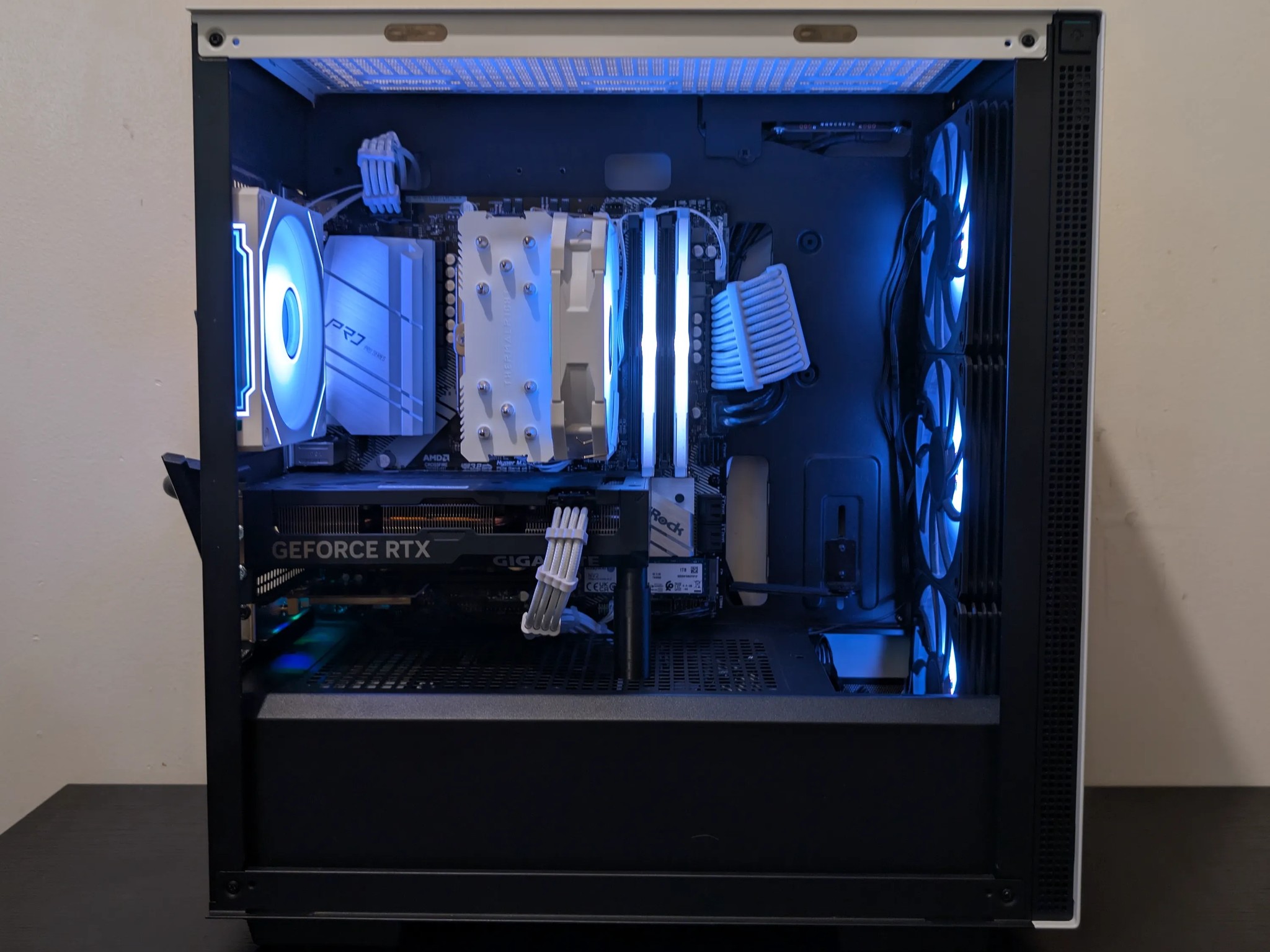 🐼 1440p Gaming Beast | RTX 4060Ti | Ryzen 5 5600 | 1TB SSD | 32GB RAM | WiFi 6 & Bluetooth 🐼