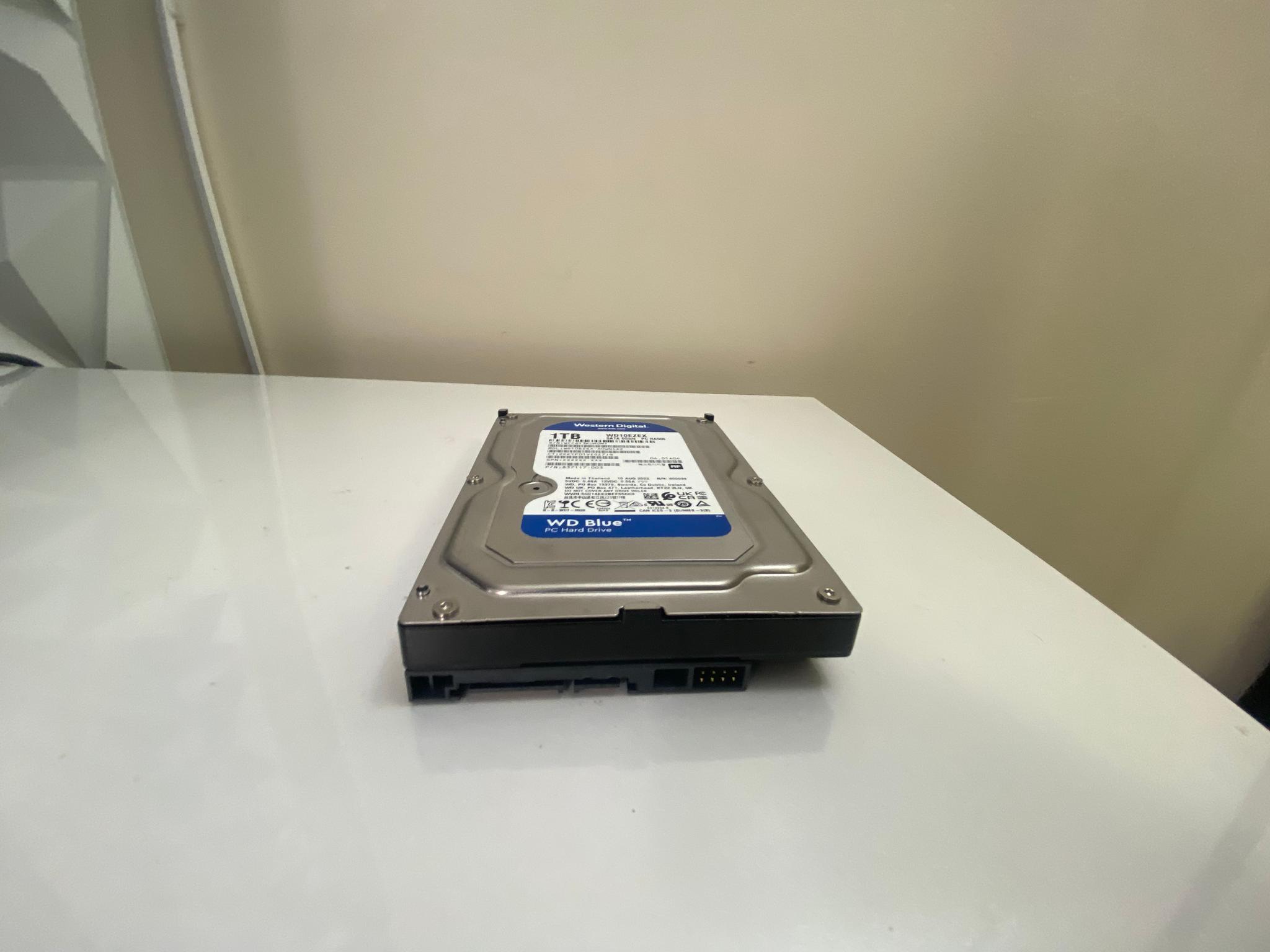 WD 1TB Hard Drive (HDD) – Fully Reset, Tested, Good Condition