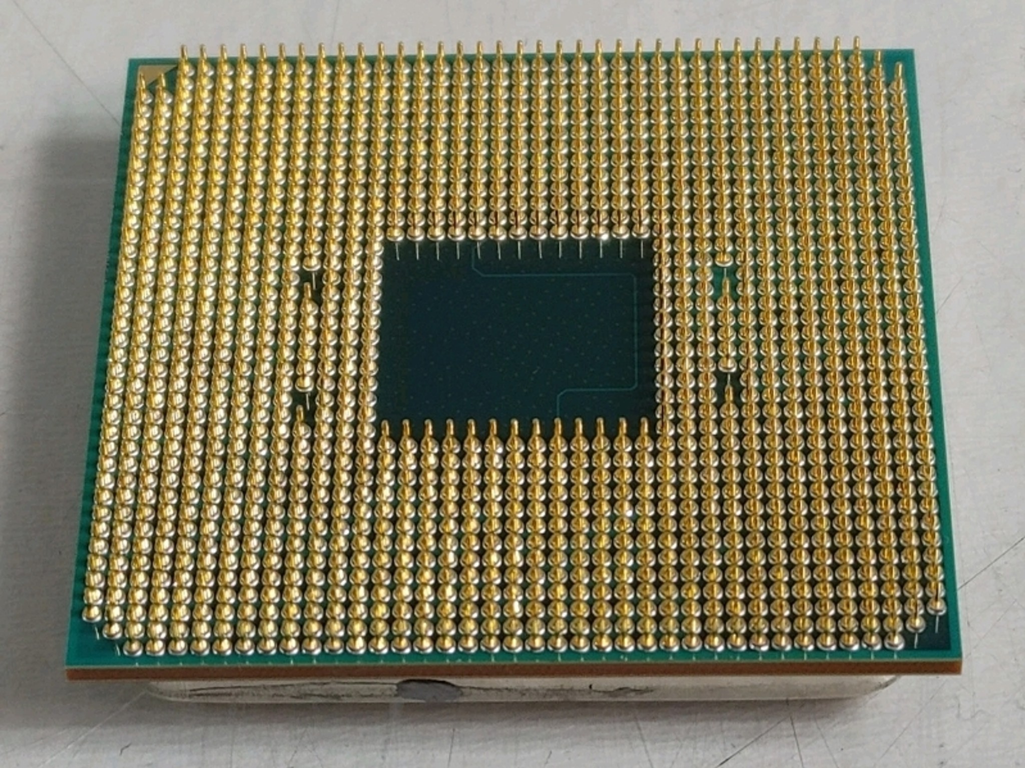 AMD Ryzen 3 3200GE Quad-Core 3.3 GHz Socket AM4 35W Processor! $35 OBO!