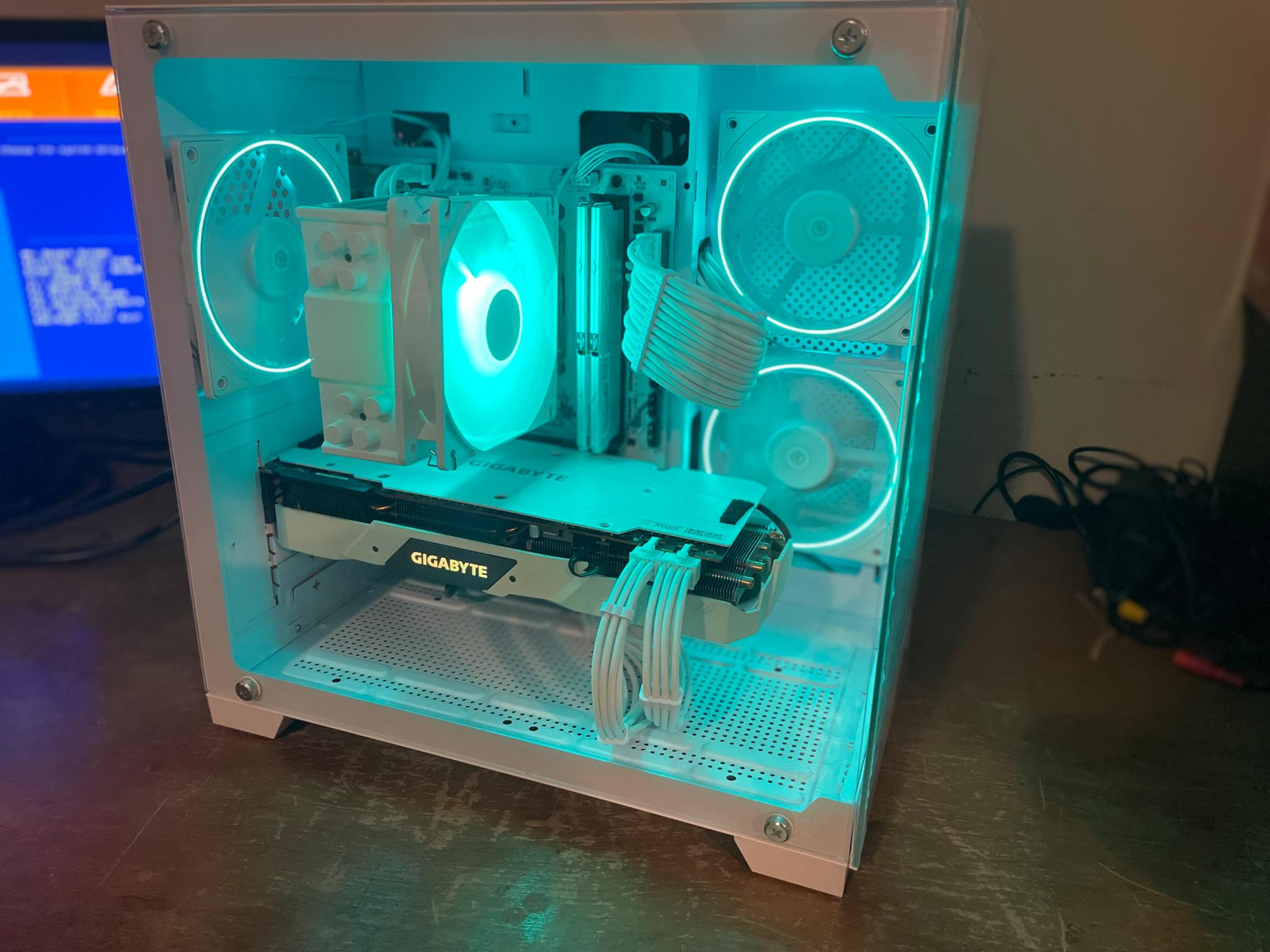Ryzen 7| RTX 2070 Super| 32GB Ram| 1TB| WiFi
