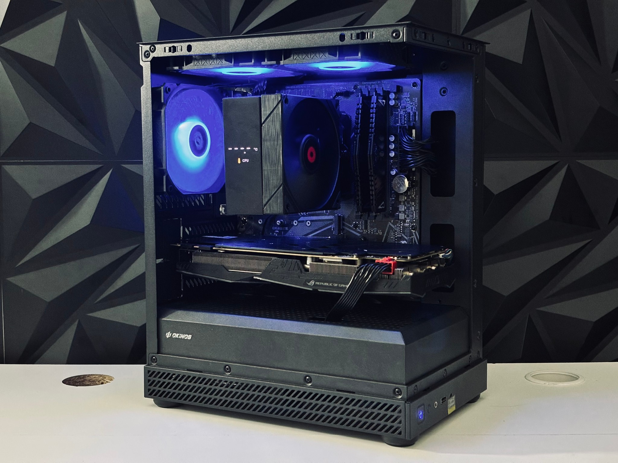 🧡🖤 Black Gaming PC - GTX 1070 / Ryzen 5 3600 / 16GB RAM  🖤🧡