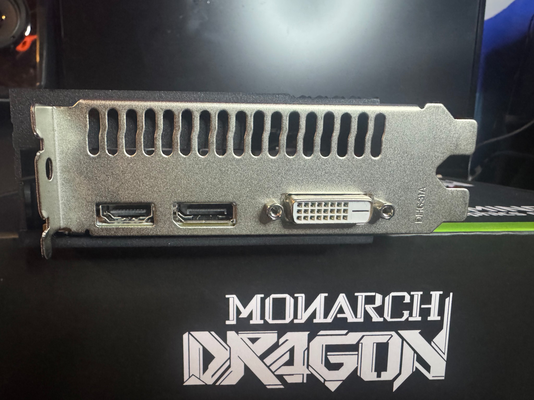 Monarch AMD RX 580 8gb