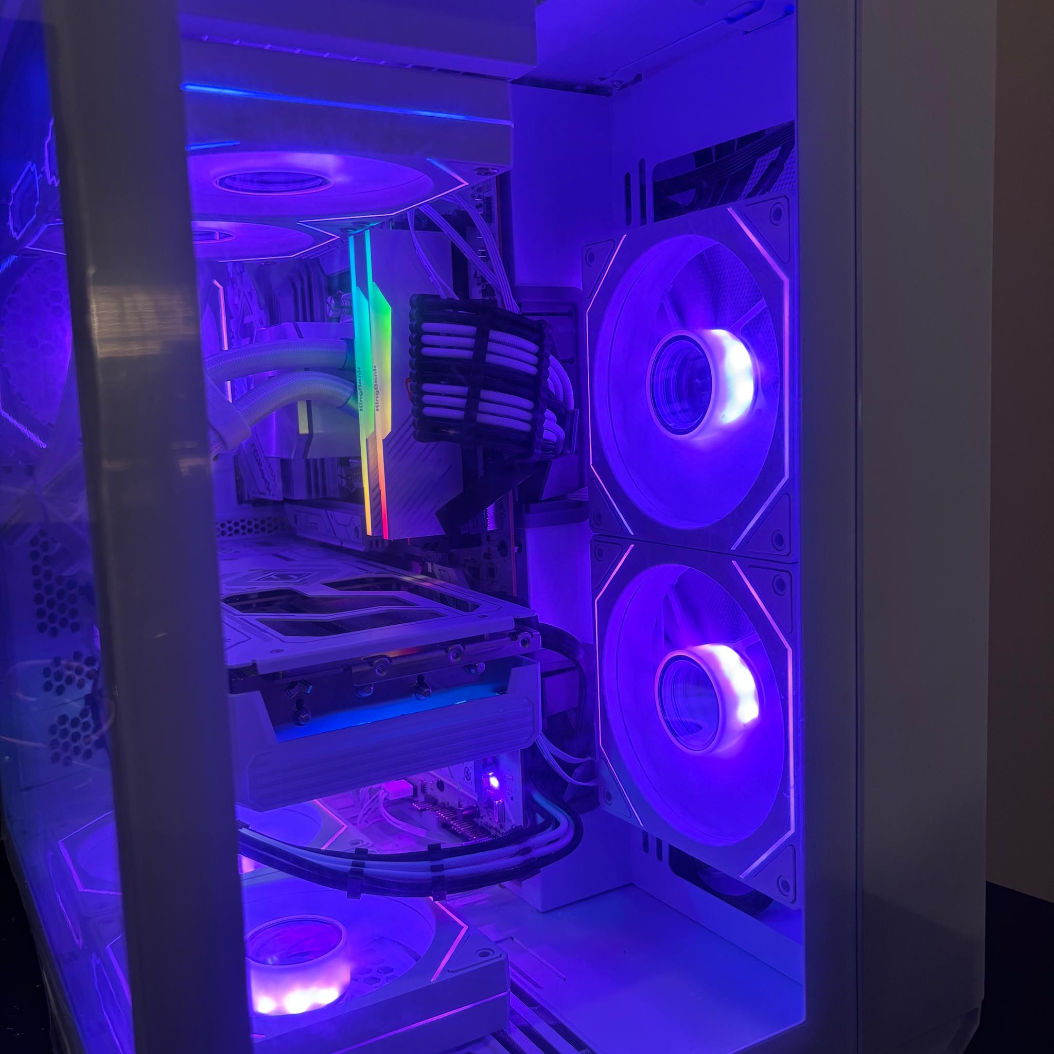 Gaming PC Ryzen 5 7600 RX 9060 XT 16GB 32GB DDR5