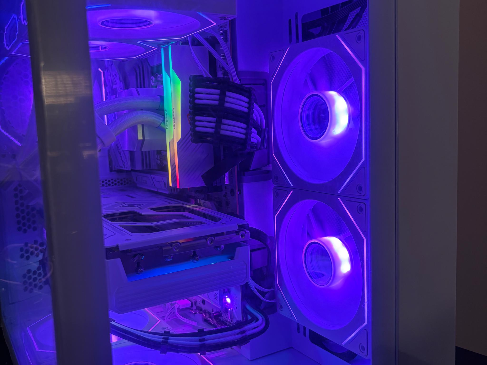 Gaming PC Ryzen 5 7600 RX 9060 XT 16GB 32GB DDR5