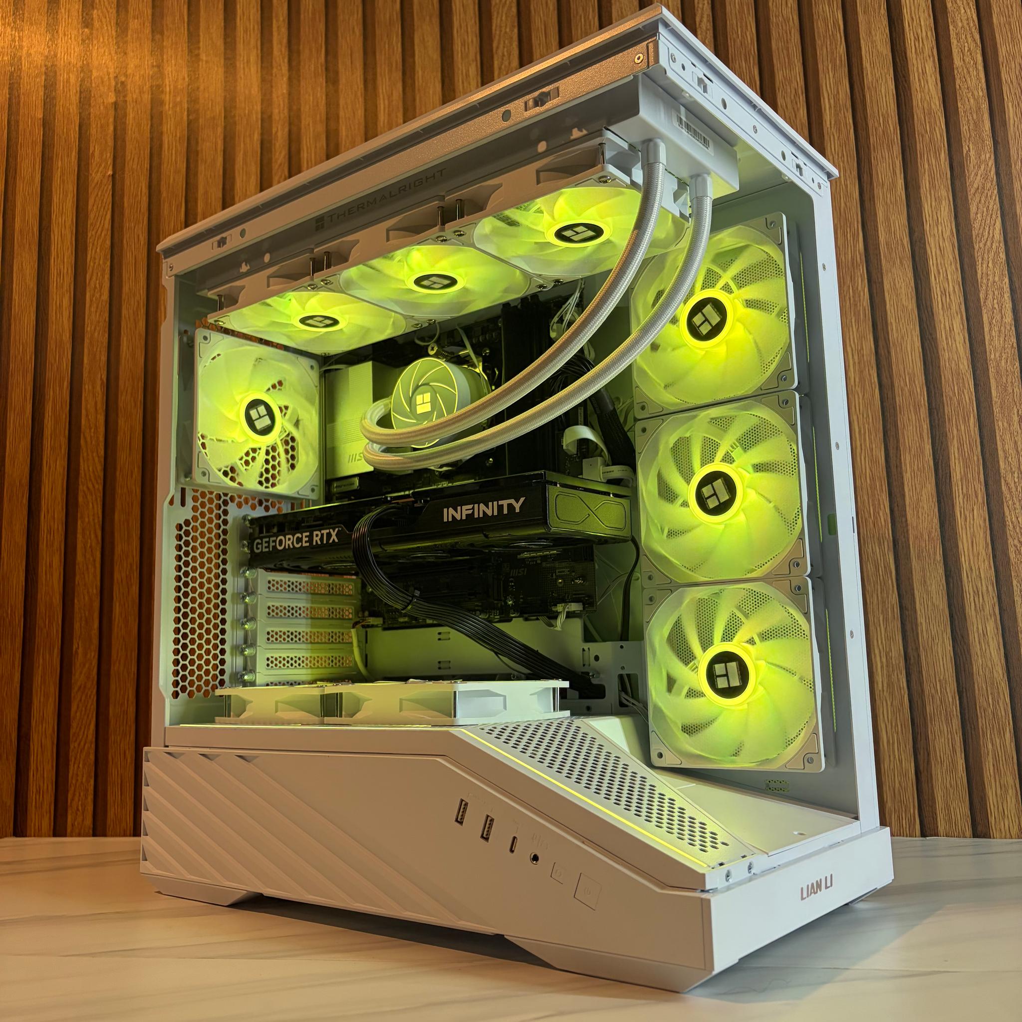 RTX 5070 | RYZEN 7 7800X3D | 16GB DDR5 | 750W PSU | 1TB SSD| 360MM AIO