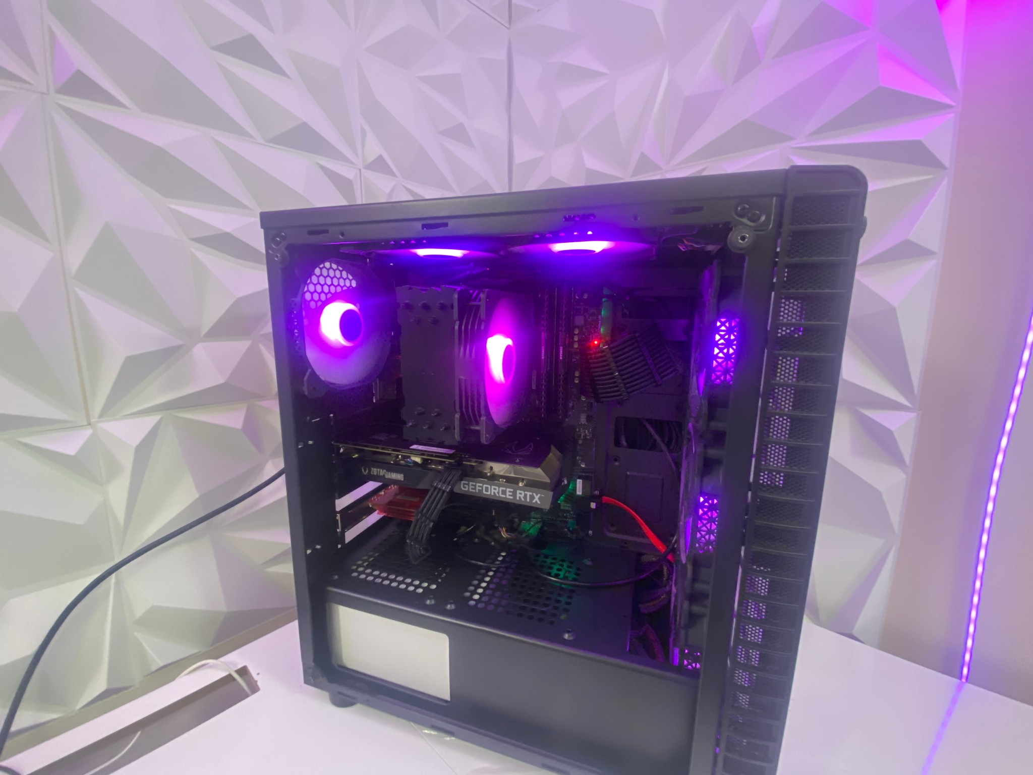 New Year New PC | Ryzen 7 2700| RTX 3060 12GB| 16GB DDR4| 2TB Storage | Win11 Pro| Free Shipping!