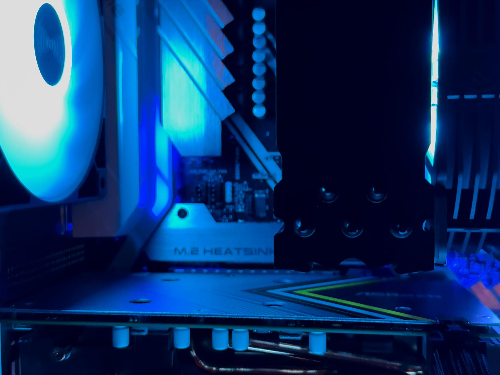 🪬 Sphinx 🪬 AMD RX 5600 XT / AMD Ryzen 5 3600 / 1TB NVME / 16GB Ram / Air Cooled / Windows 11 Pro