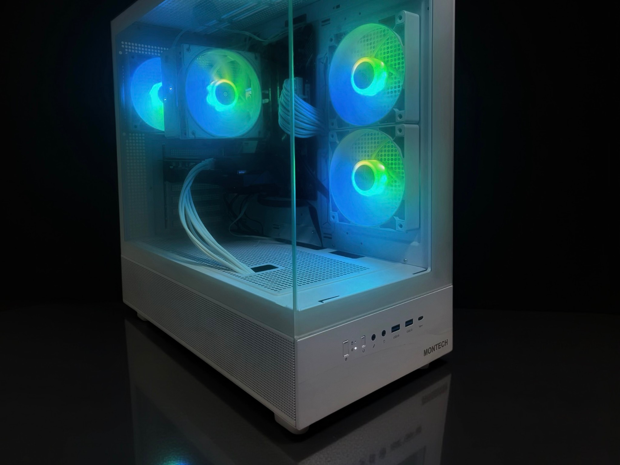 Custom Gaming PC – R5 3600X | GTX 1660 Ti | 16GB RAM | 1TB NVMe S