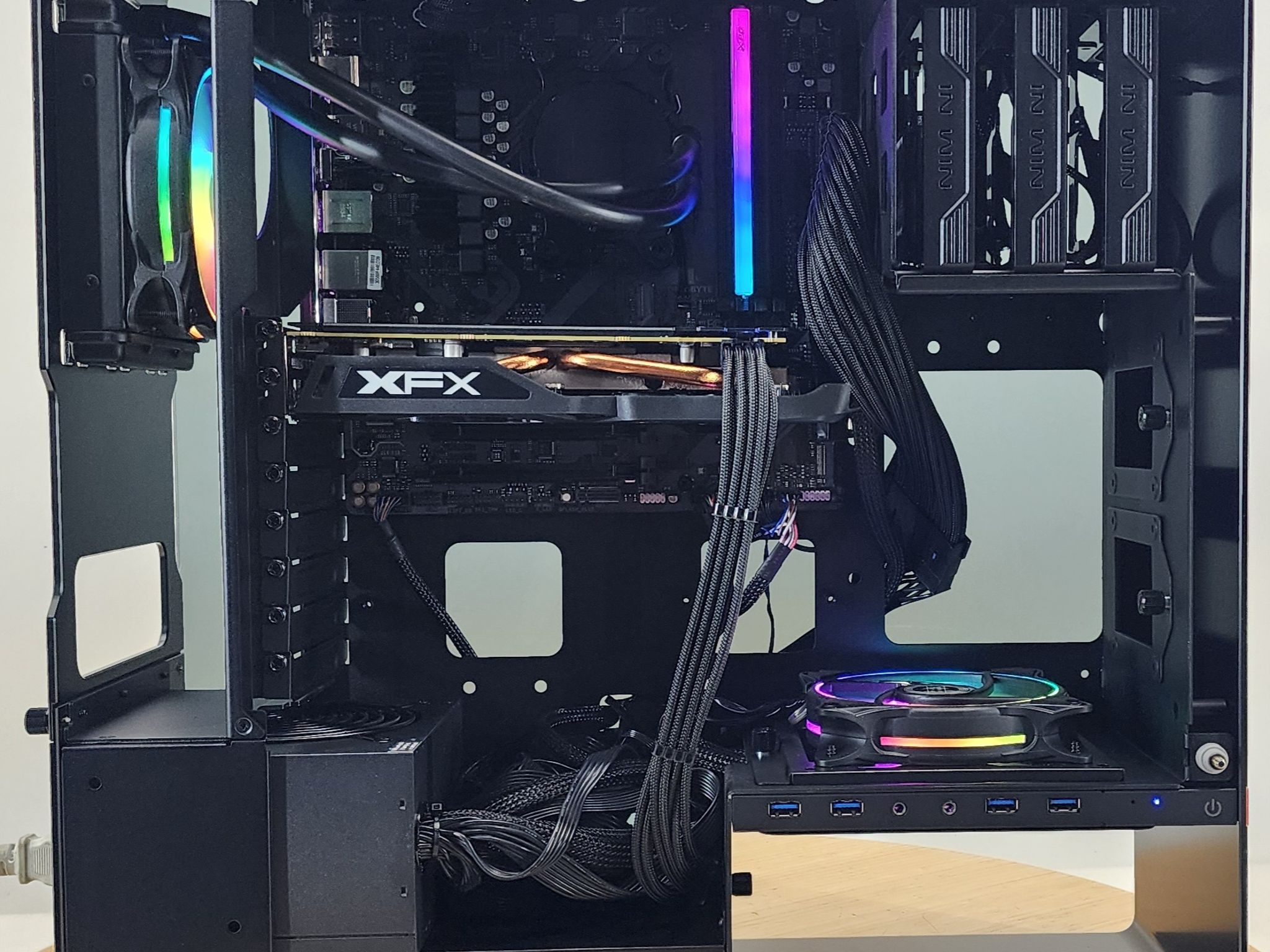 Gaming PC Ryzen 5 9600X 16GB RAM 500GB SSD RX 570 8GB Windows 11 Computer