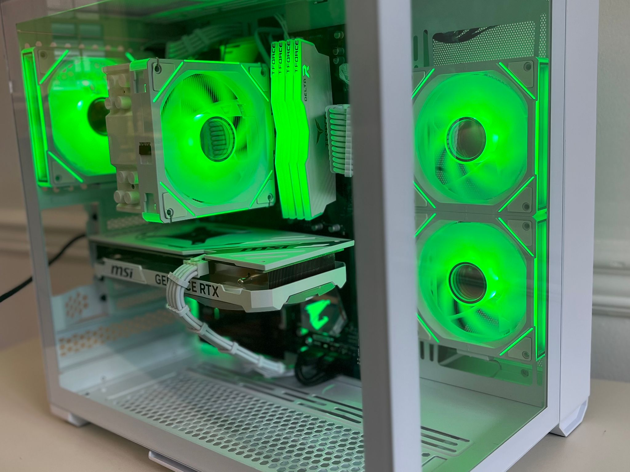 1440p Streaming/Gaming PC|RTX 4070 OC,|Ryzen 5 5600x|1 TB M.2 SSD