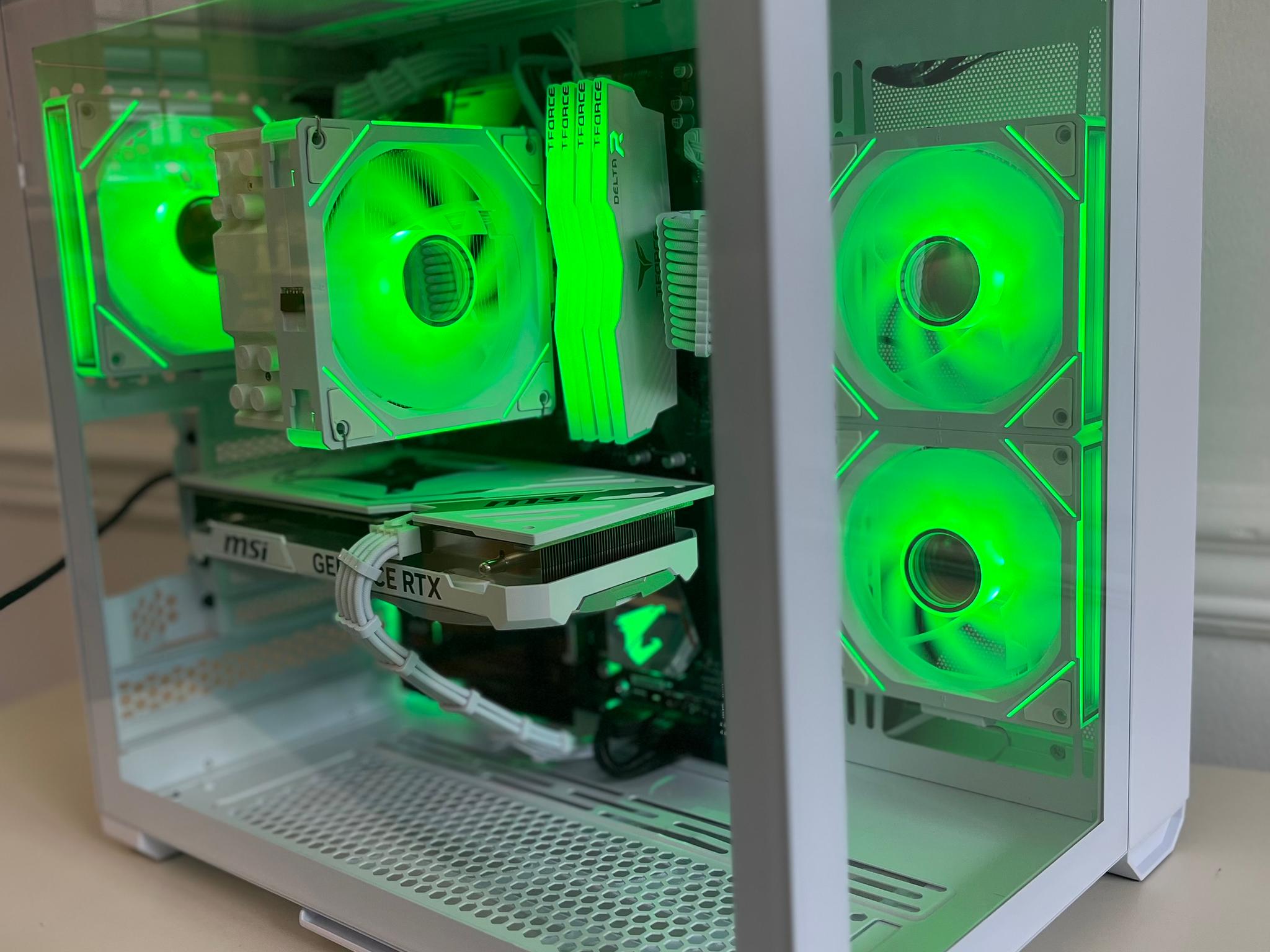 1440p Streaming/Gaming PC|RTX 4070 OC,|Ryzen 5 5600x|1 TB M.2 SSD