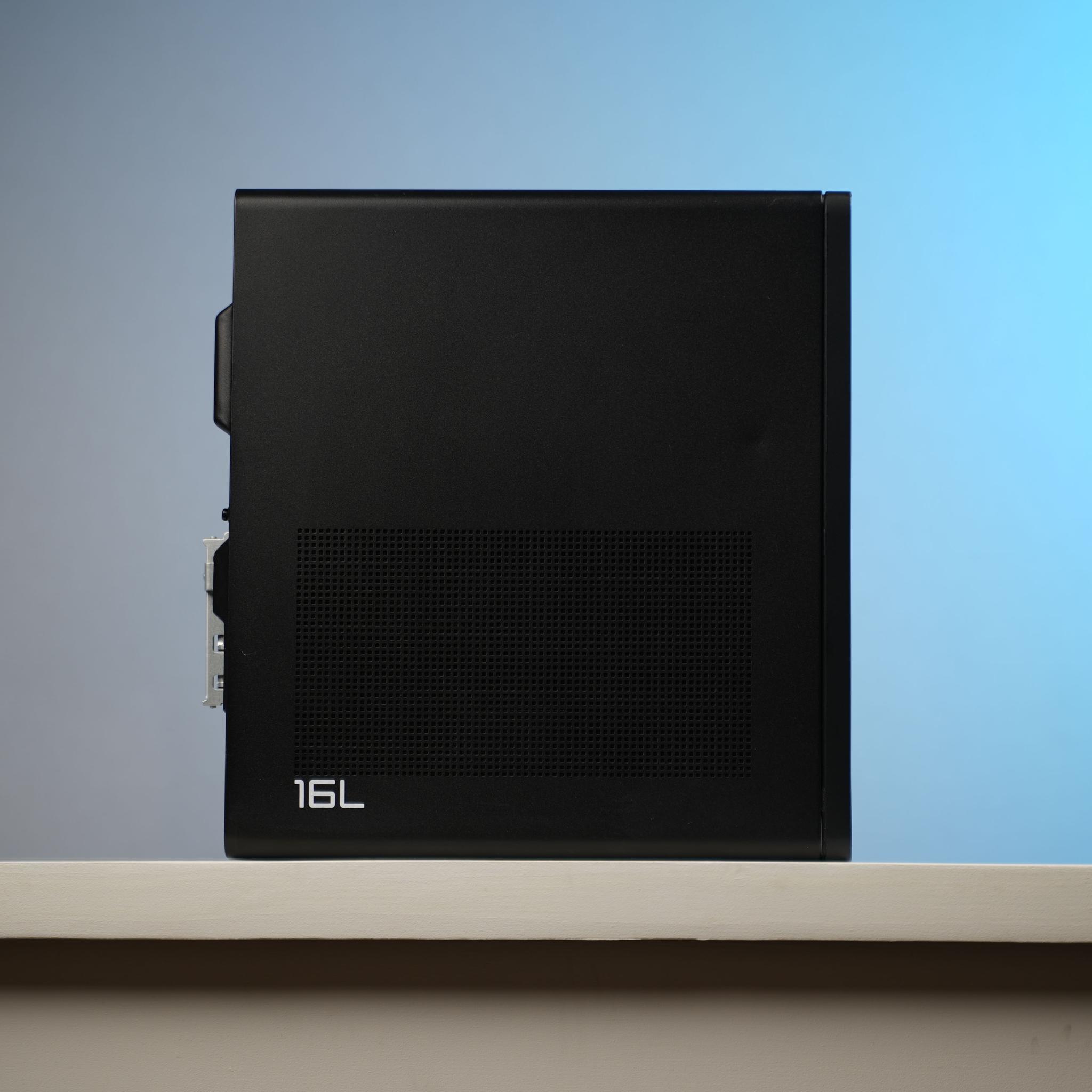 “OMENFORM 5” RTX 5060 Ti Intel Core i7 14700f 32GB 1TB Windows 11 Workstation Gaming PC Powerhouse