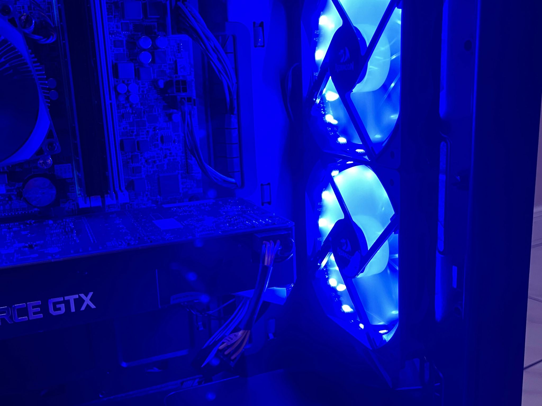 🔵NVIDIA GTX 1070, Intel i5-6500, 1 TB Storage, 12 GB RAM, High Performance RGB Gaming PC 🟢