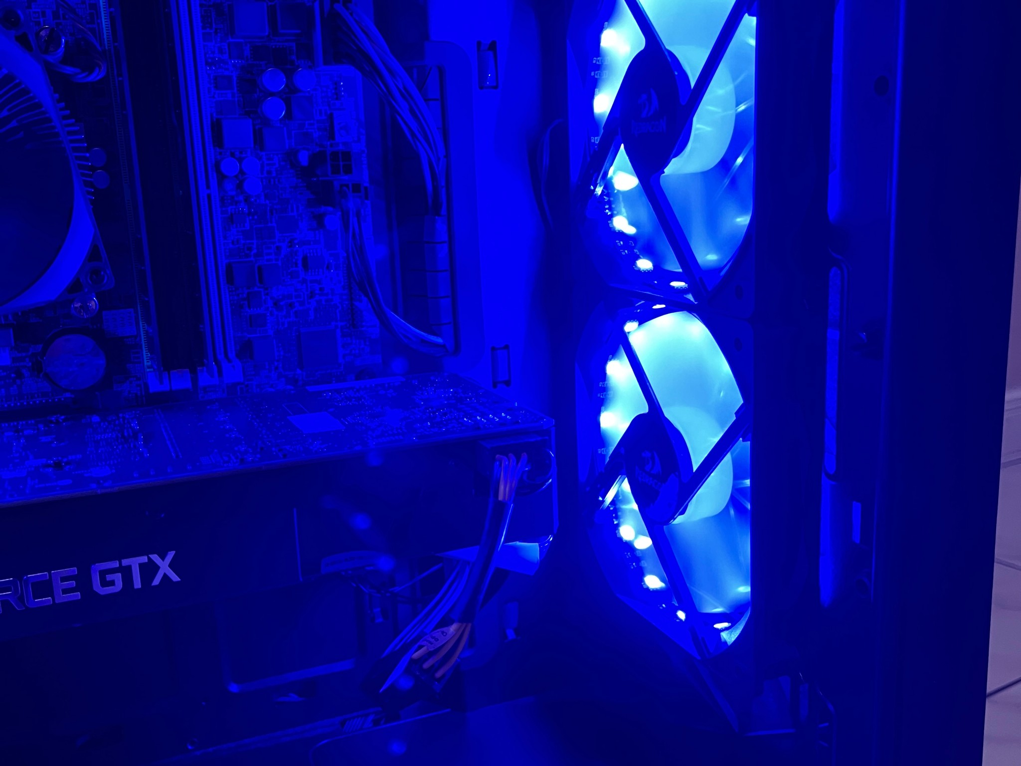 🔵NVIDIA GTX 1070, Intel i5-6500, 1 TB Storage, 12 GB RAM, High Performance RGB Gaming PC 🟢