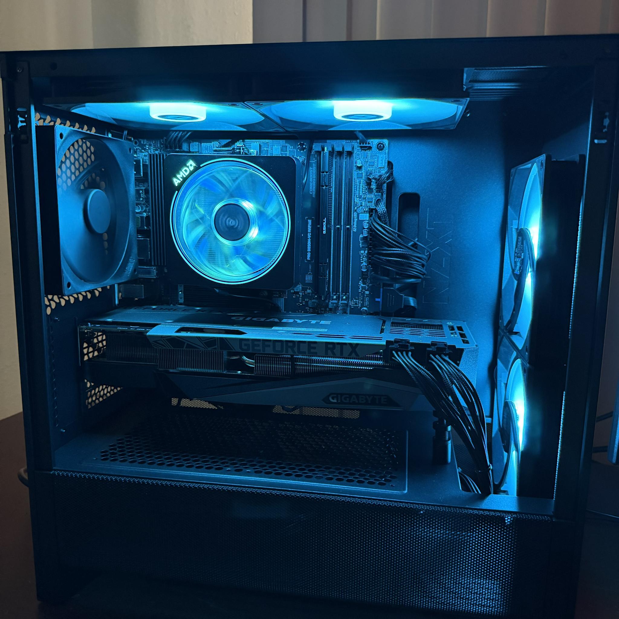 "Eternal Dragon" Ryzen 5 7500X3D, RTX 3080 12GB, 16GB DDR5-6000, 1TB Gen4 NVMe