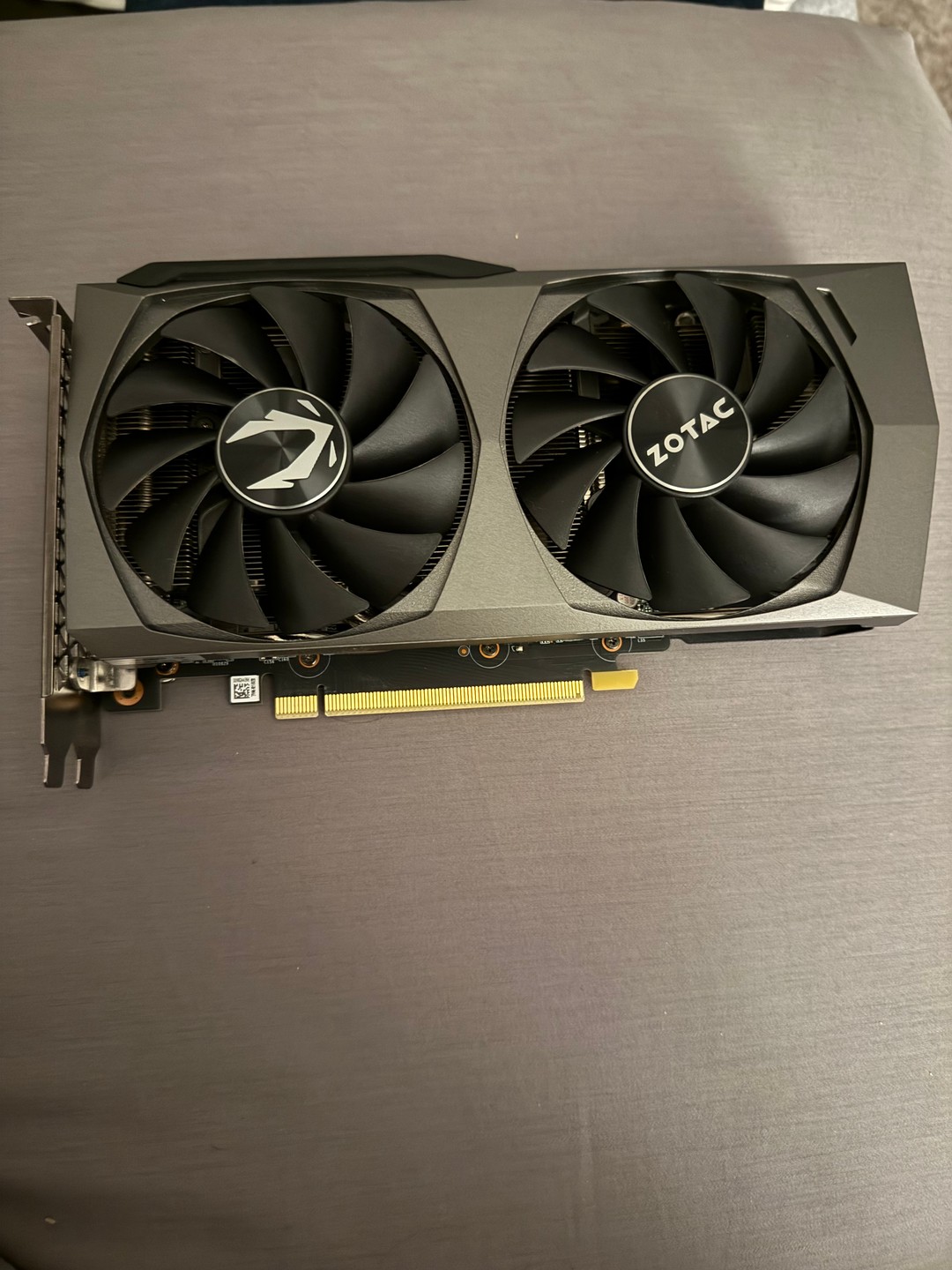 Zotac GAMING Twin Edge OC GeForce RTX 3060 Ti | Jawa
