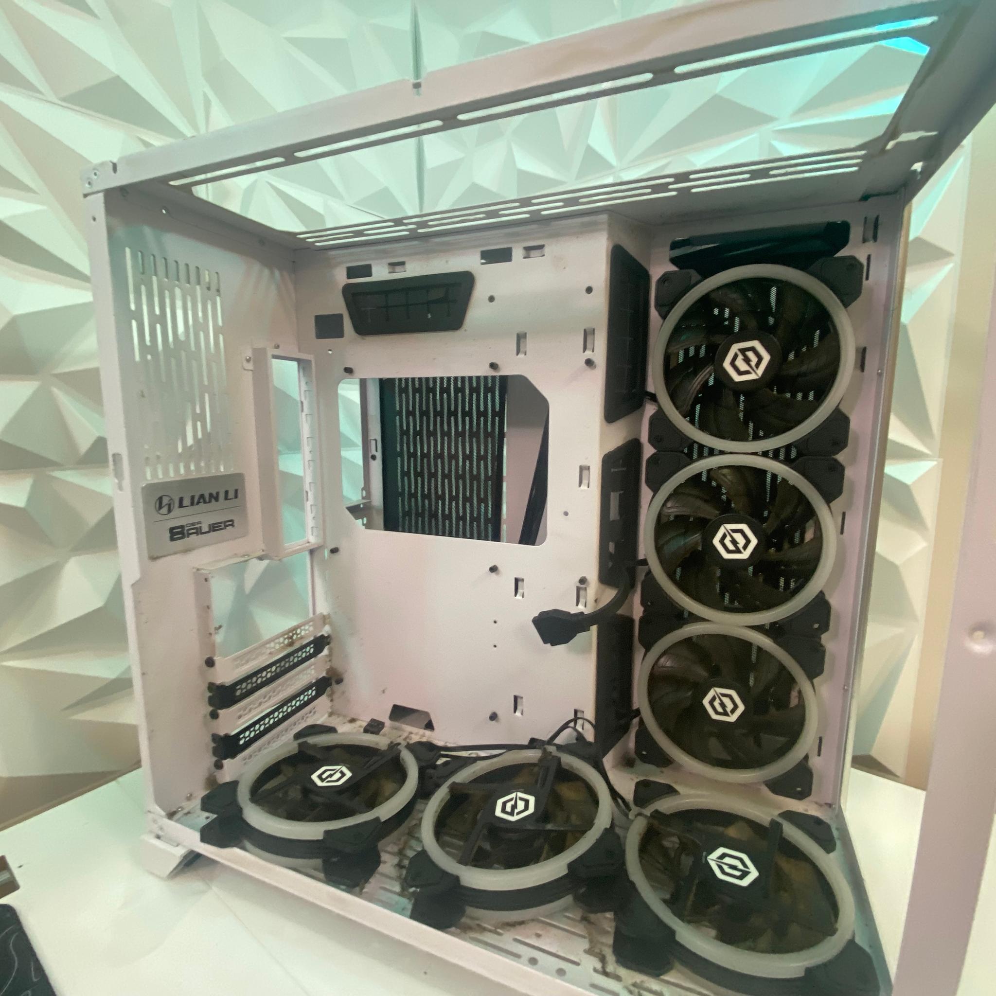 CyberPower White ATX PC Case – Bad Condition (As-Is)