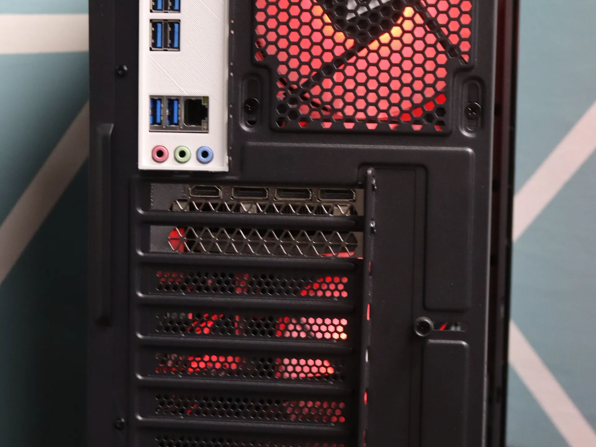 The Black Rival (rtx 3060ti)