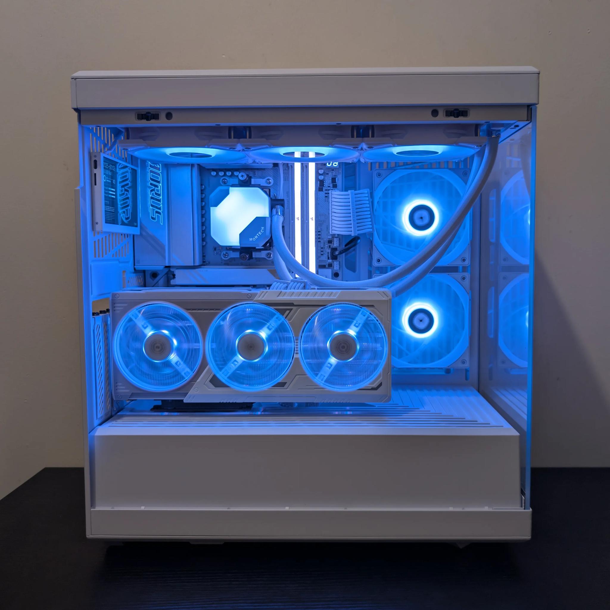 🐻‍❄️ 4K Gaming Beast | RX 9070XT | Ryzen 7 9700X | 2TB SSD | 32GB RAM | WiFi 6 & Bluetooth 🐻‍❄️