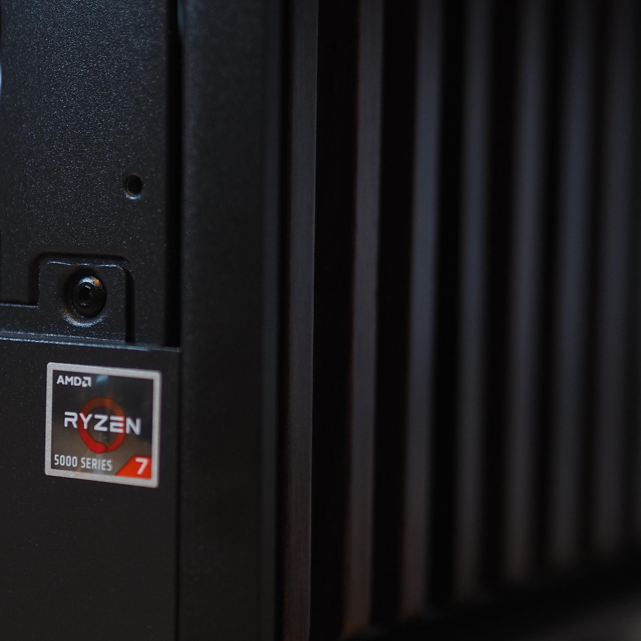 👾⚫ Black Friday SALE! ⚫👾 The EMBER PC
