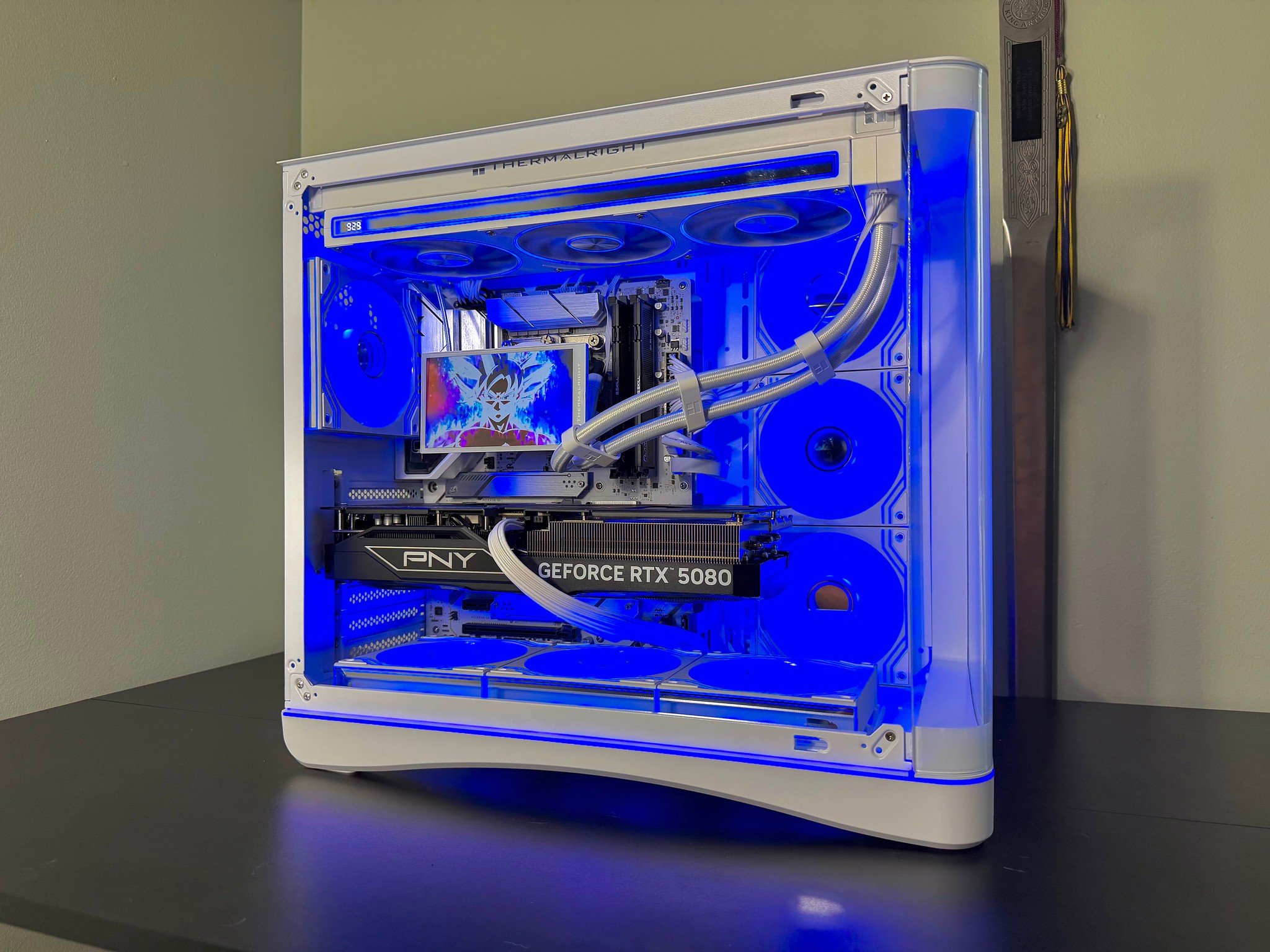 RTX 5080 | i9 14900kf | 32GB DDR5 | 2TB SSD | 5.5in LCD screen | 1000W Power Supply White Gaming PC