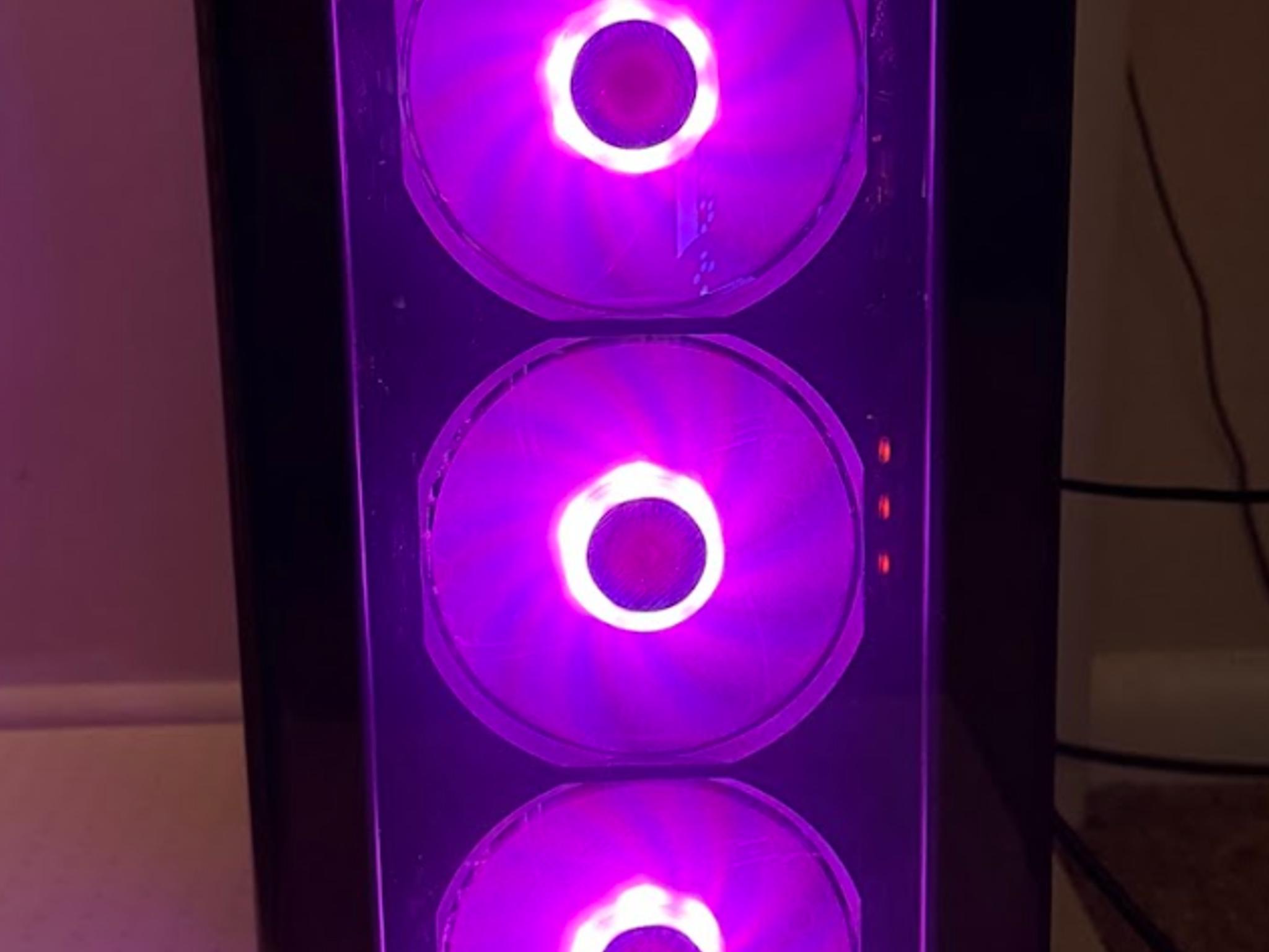 1440P Ultra Gaming PC. 8700k+3060TI Msi +16GB Ram, 256SSD+1TBHD, Corsair Liquid Coo...