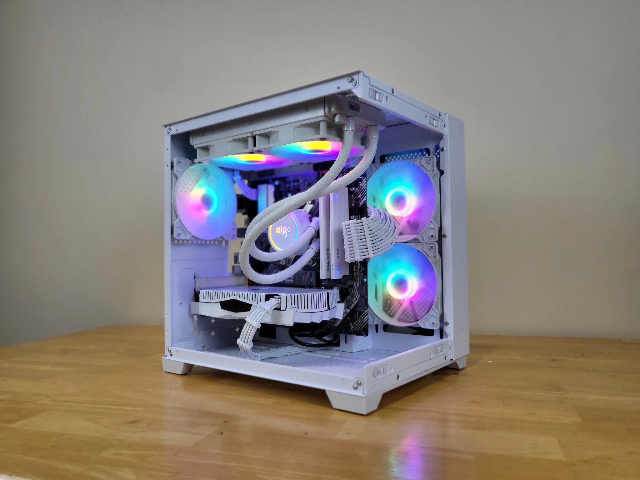 BLACK FRIDAY SALE! RTX 2060 SUPER RYZEN 5 3600 Gaming/Streaming PC