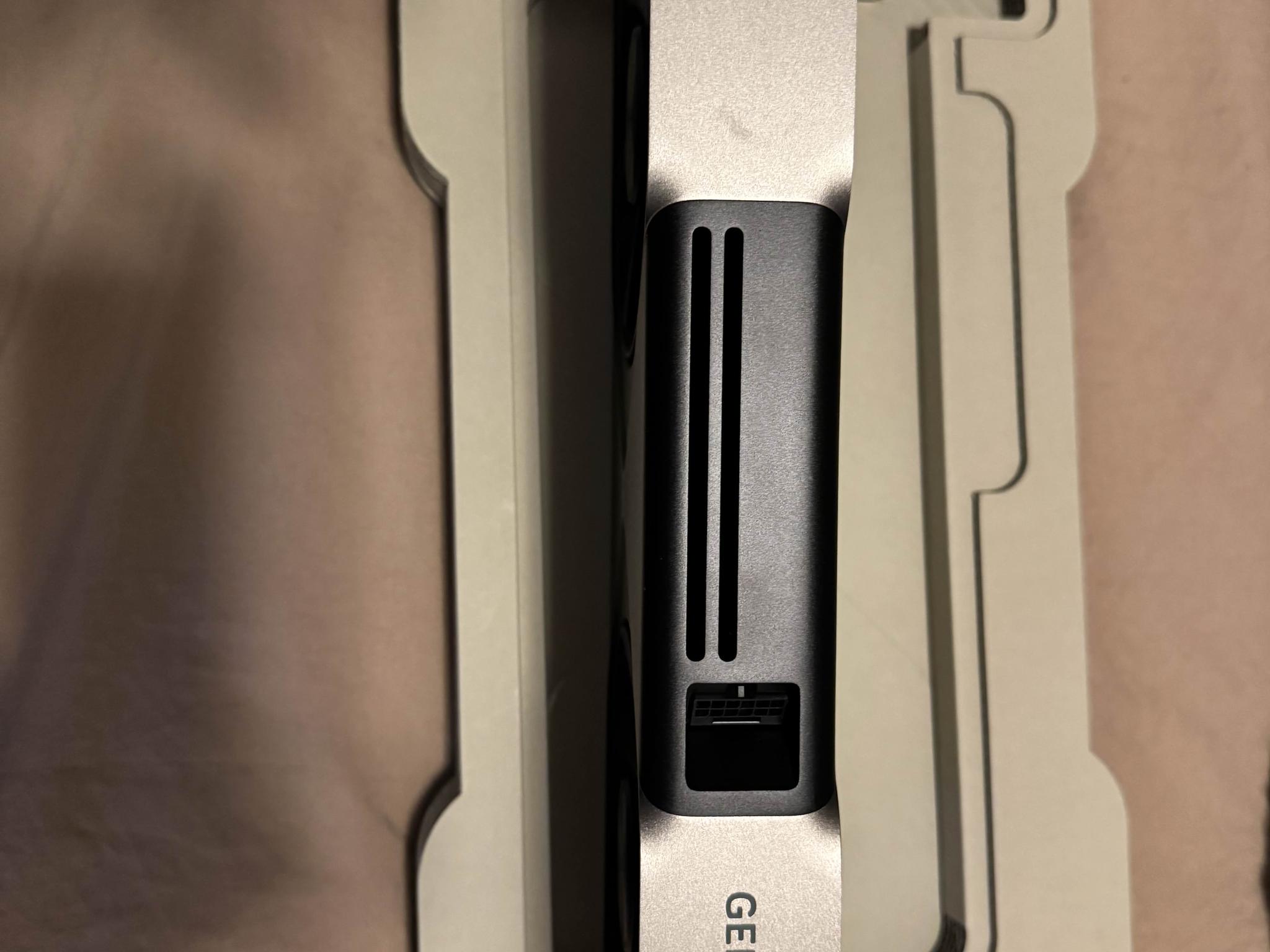 NVIDIA GeForce RTX 5080 Founders Edition