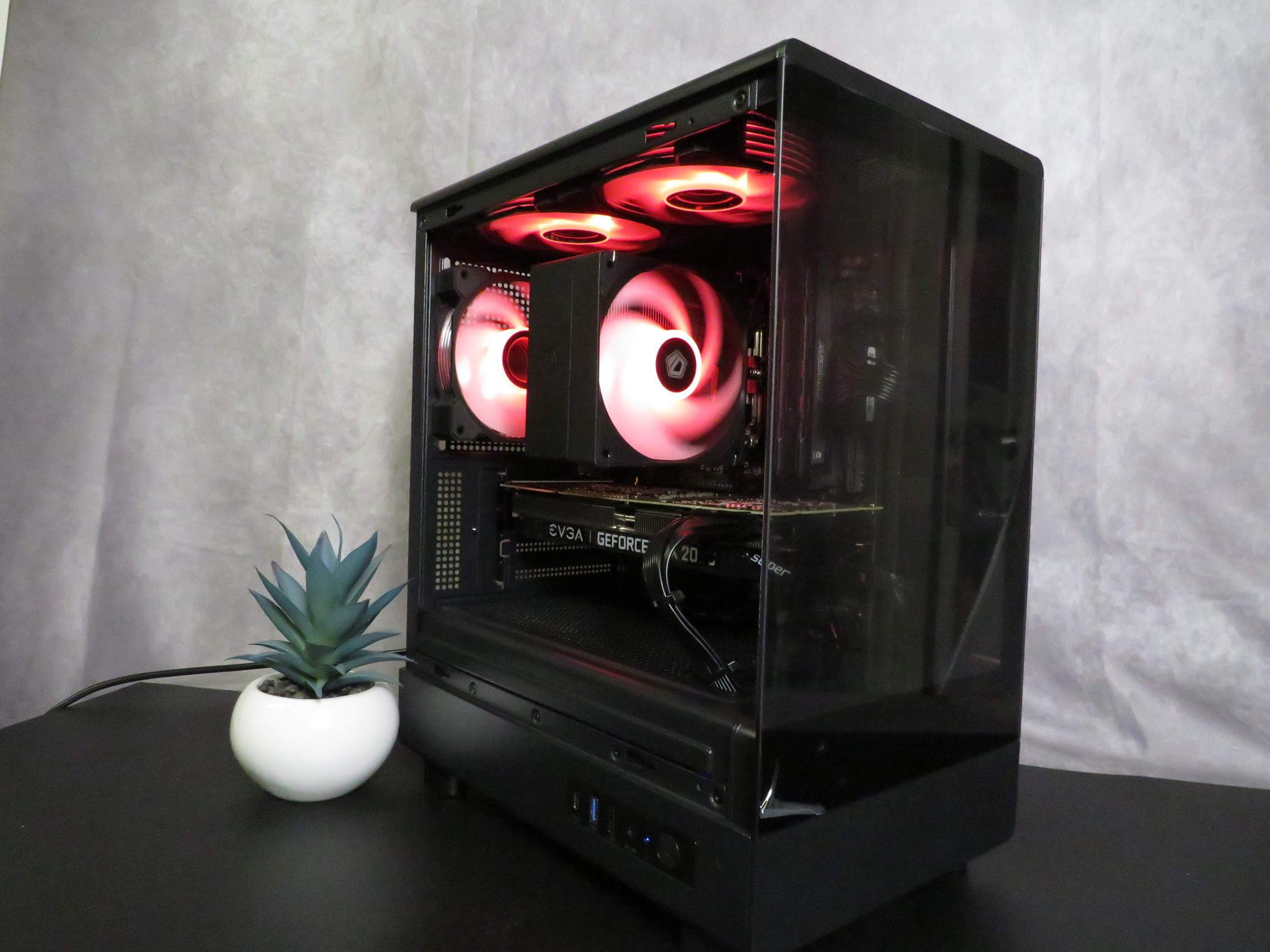 Great Mid-Range Gamer: Ryzen 5 3600 + RTX 2070 Super + 16 GB DDR4 + 1 TB NVME SSD