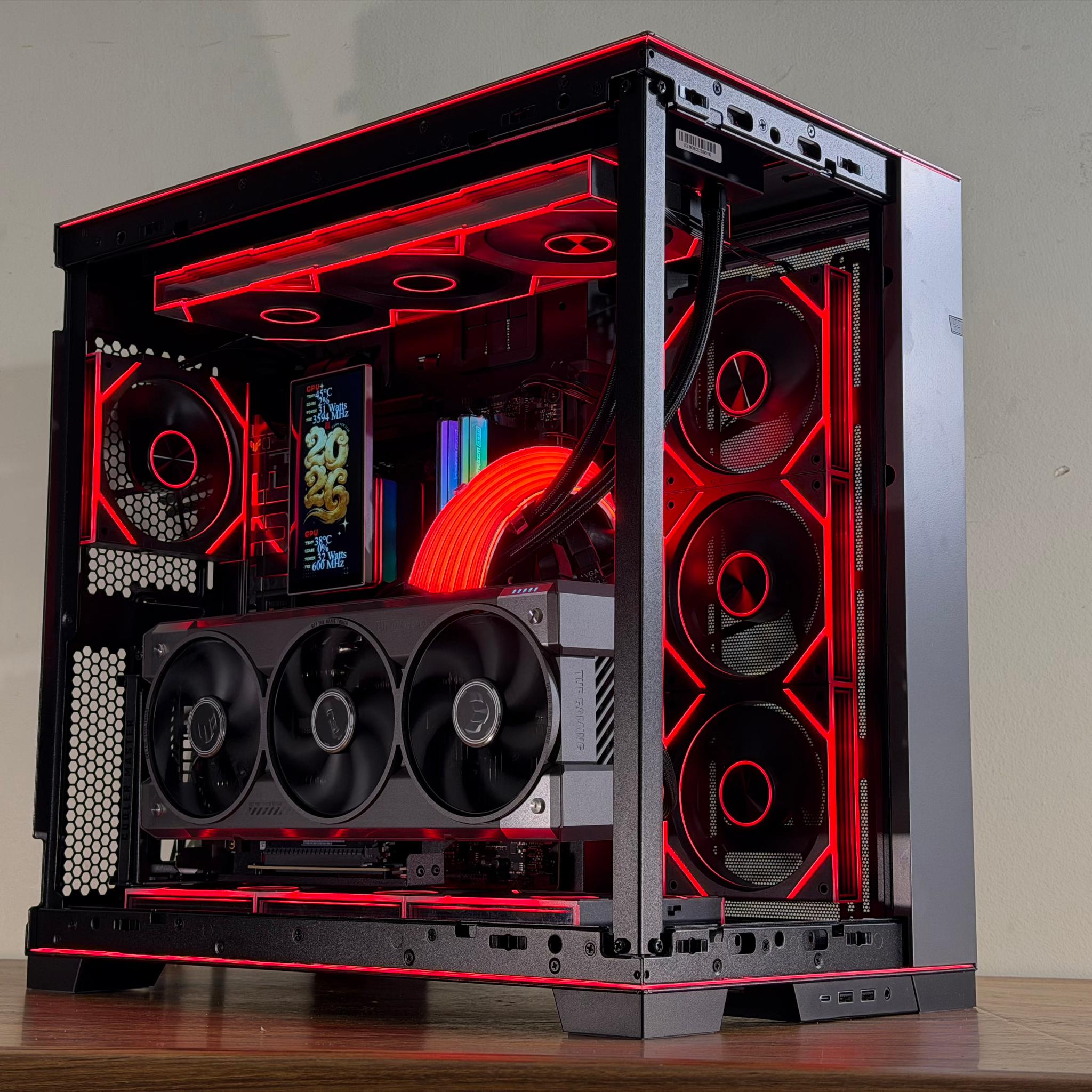 👑 APEX MIRRORSTORM SHOWCASE— 9950X3D | RTX 5080 | 32GB 8000mhz| 2tb 990 pro| 1000w PSU |