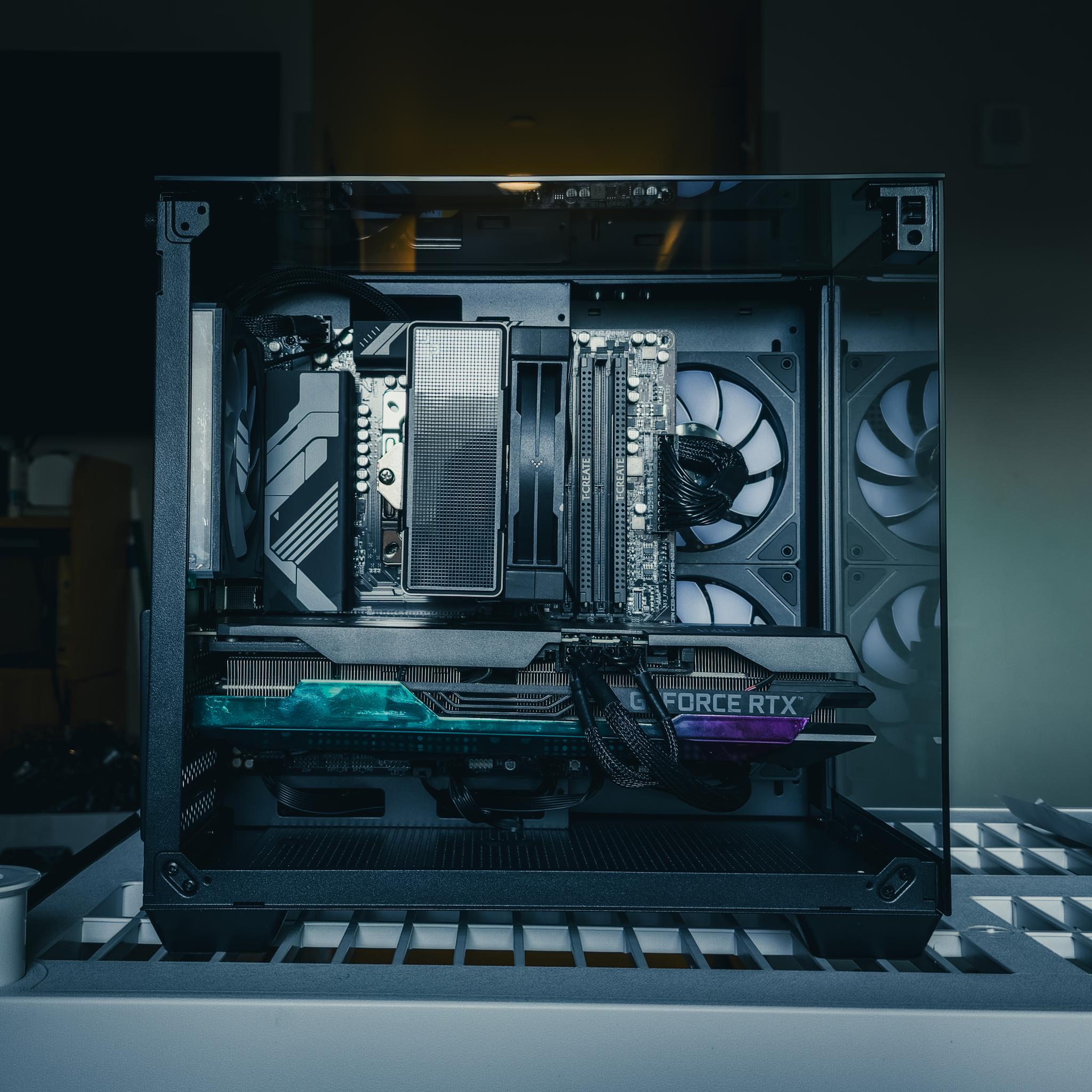 Zotac GAMING AMP Holo GeForce RTX 3080 Ti