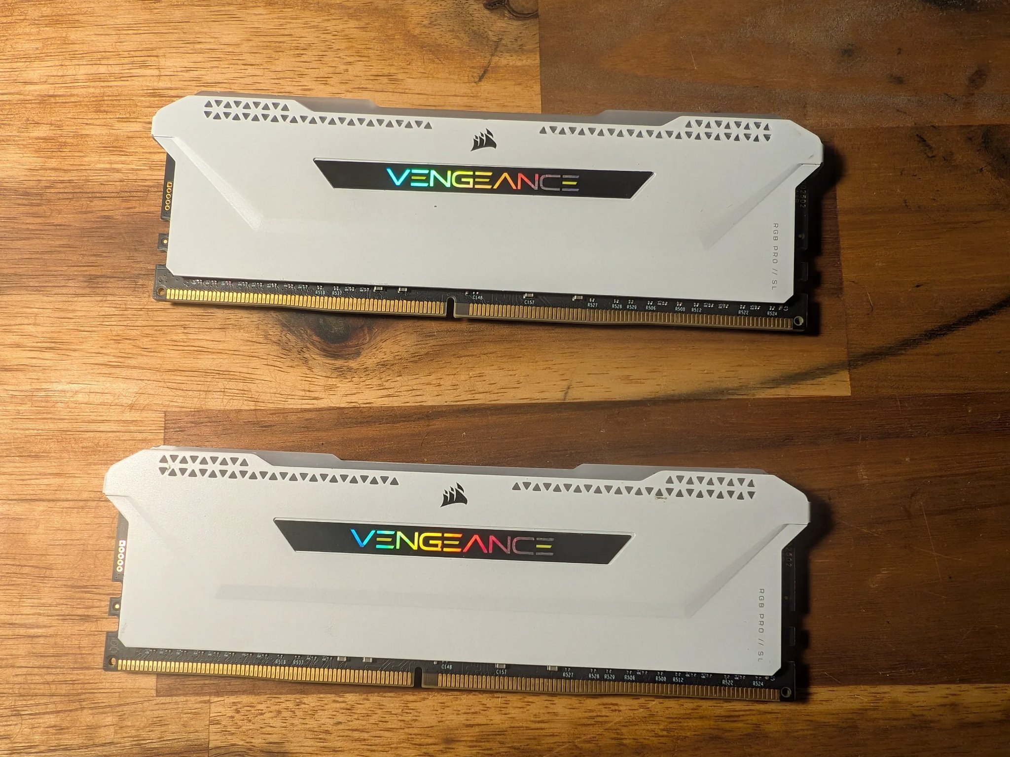 Corsair DDR4 32GB (16x2)