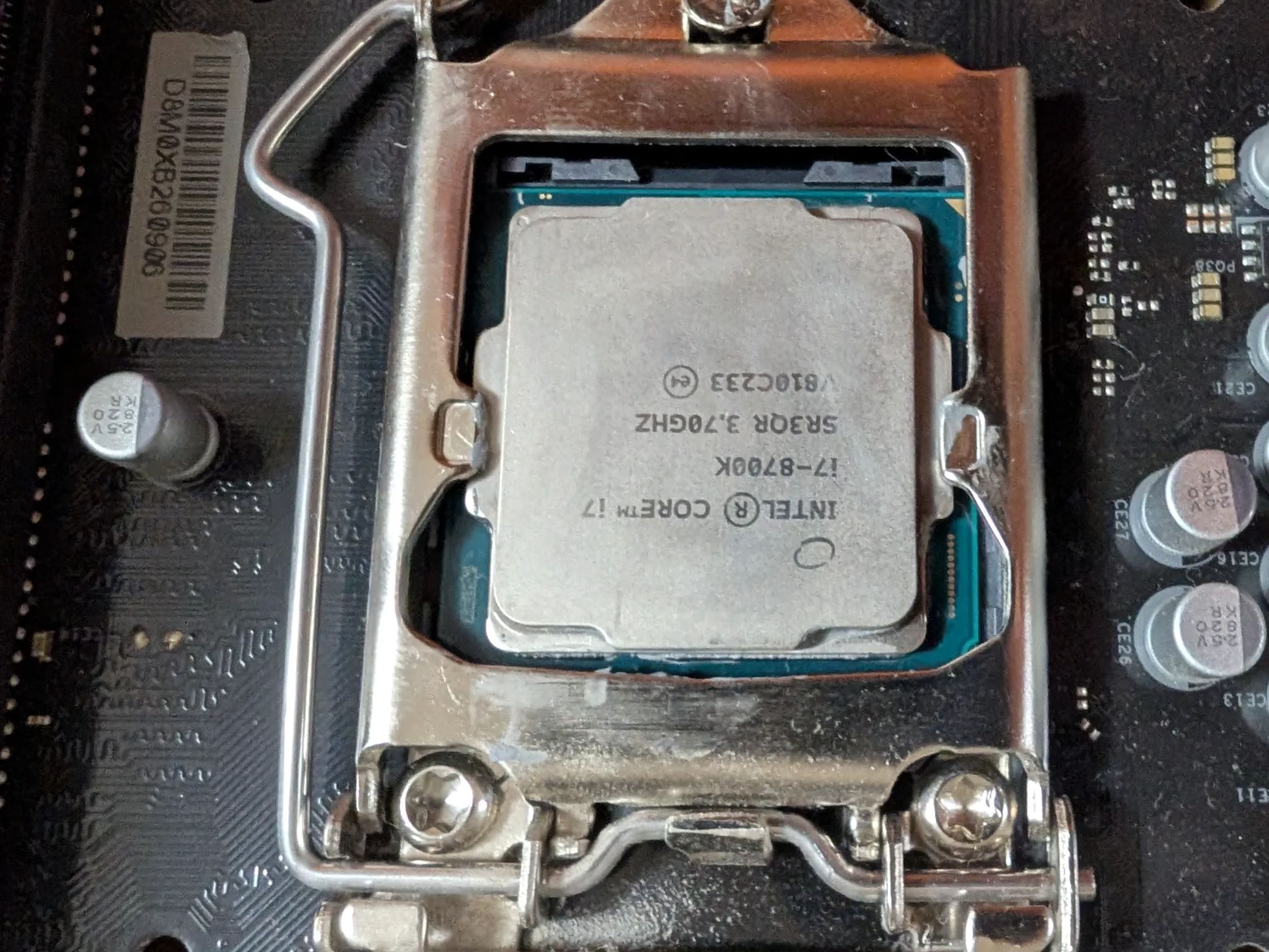 AsRock Z390 Pro4 + Intel Core i7 8700K + 16GB DDR4