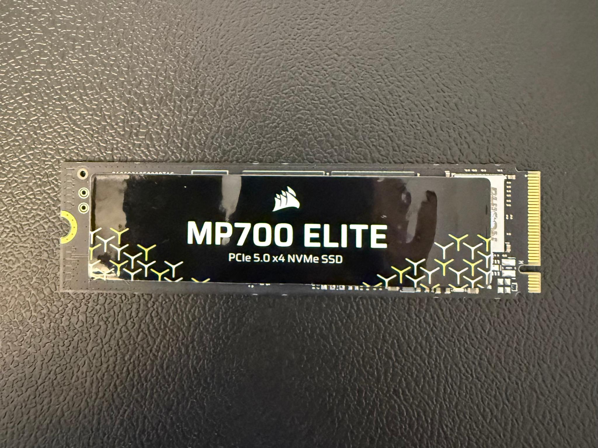 Corsair MP700 Elite 1TB PCIe Gen5 NVMe SSD | Up to 10,000 MB/s | Box Included
