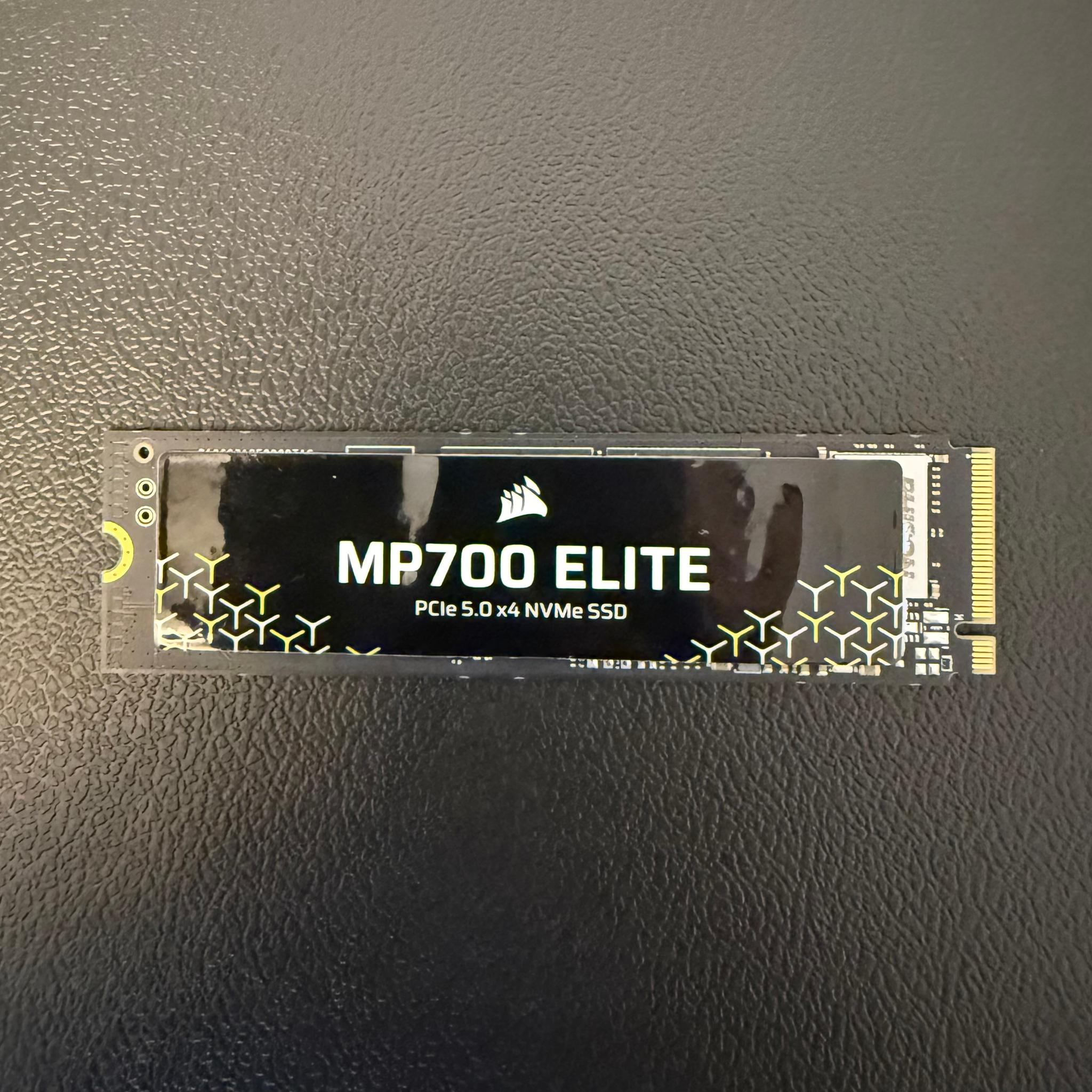 Corsair MP700 Elite 1TB PCIe Gen5 NVMe SSD | Up to 10,000 MB/s | Box Included