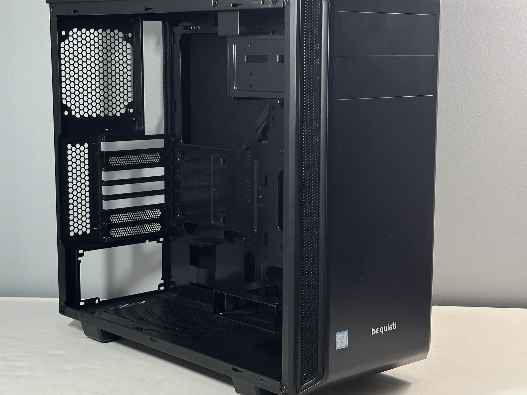BeQuiet! Pure Base 600 Silent ATX Mid Tower Computer case W/ 1 140mm Fan FREE SHIPPING