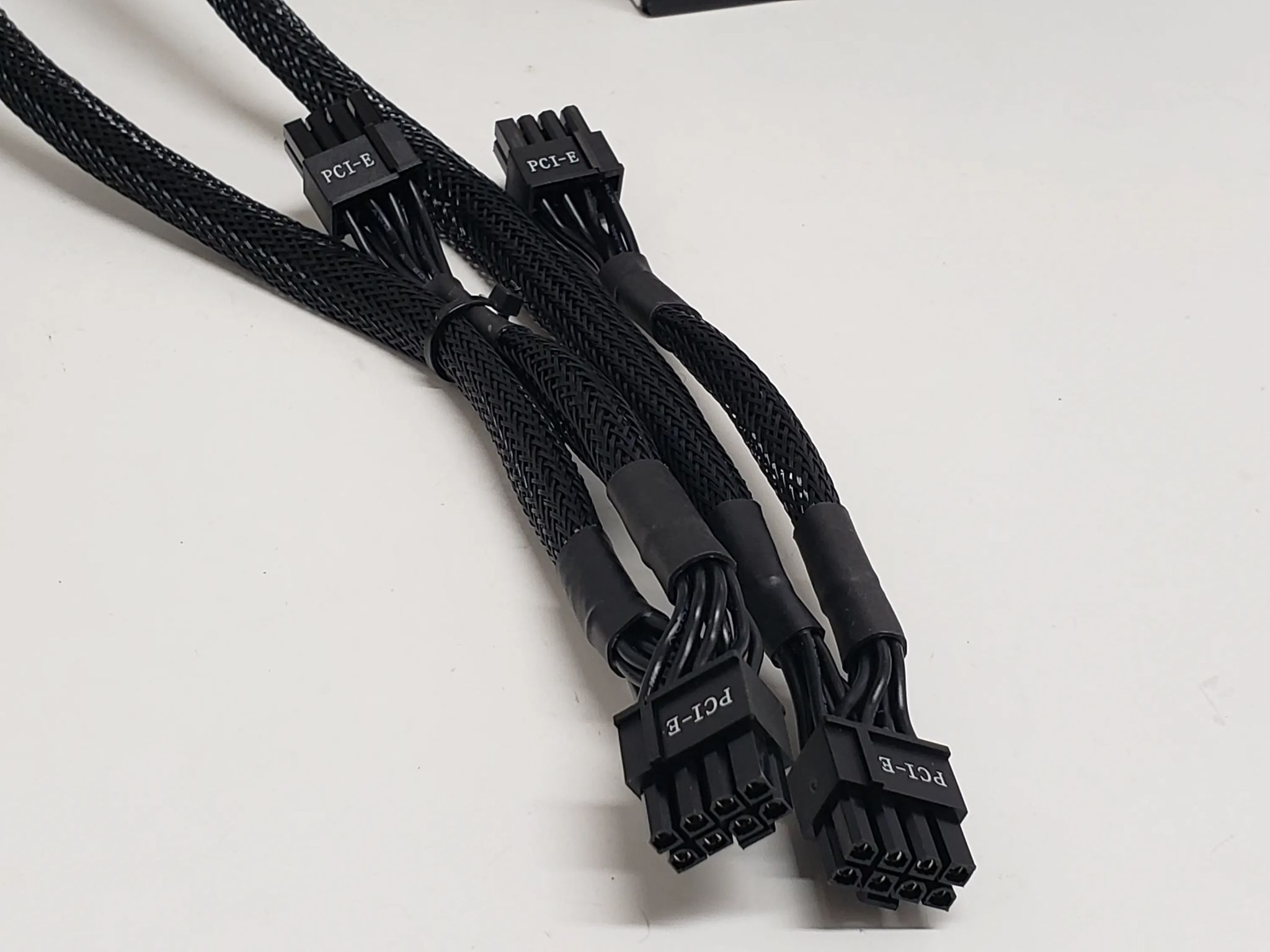 Apevia 850W, 80+G, 600W 12VHPWR, Apevia Prestige Power ATX 3.0/PCIE5.0, ATX power supply