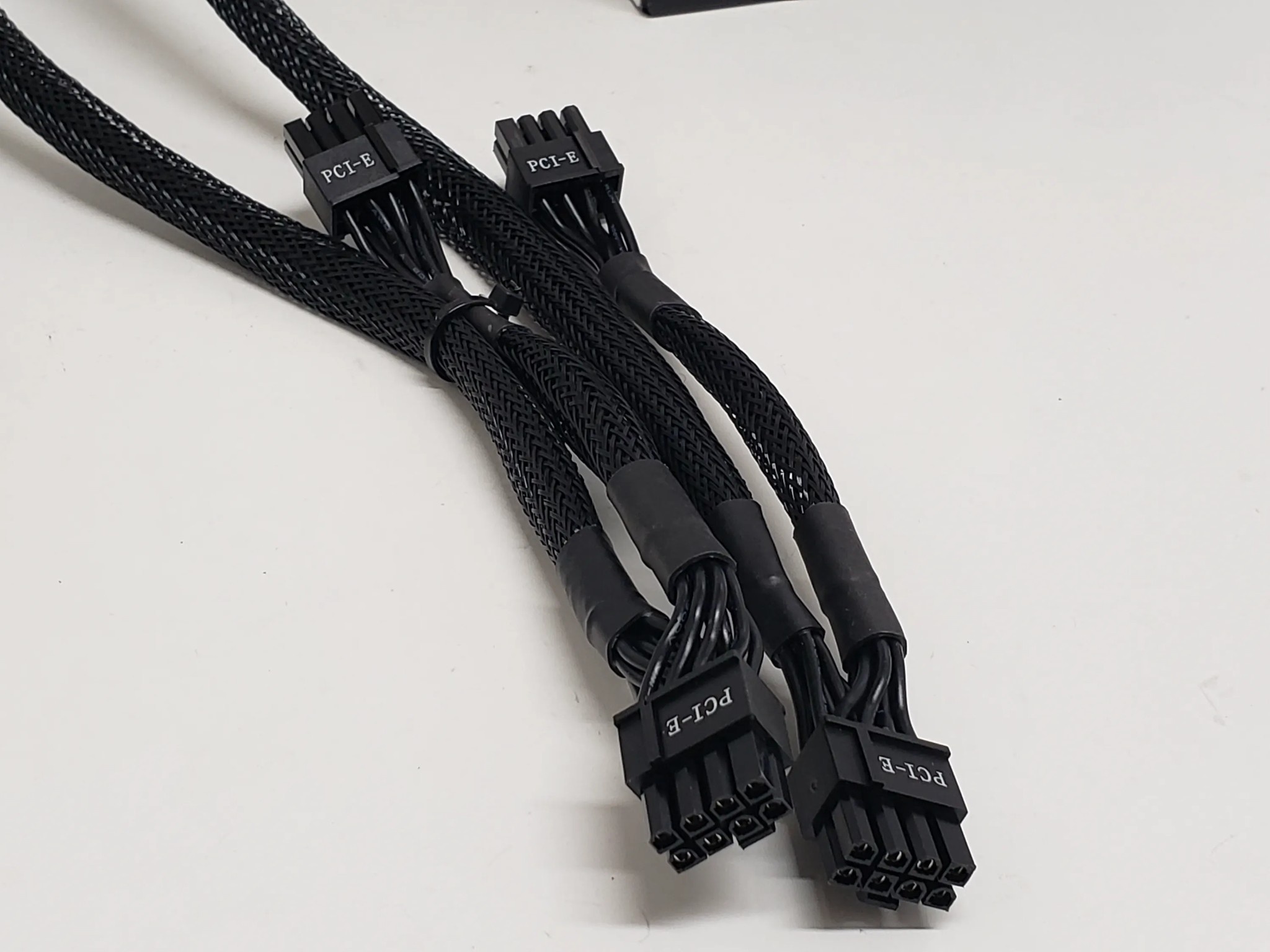 Apevia 850W, 80+G, 600W 12VHPWR, Apevia Prestige Power ATX 3.0/PCIE5.0, ATX power supply