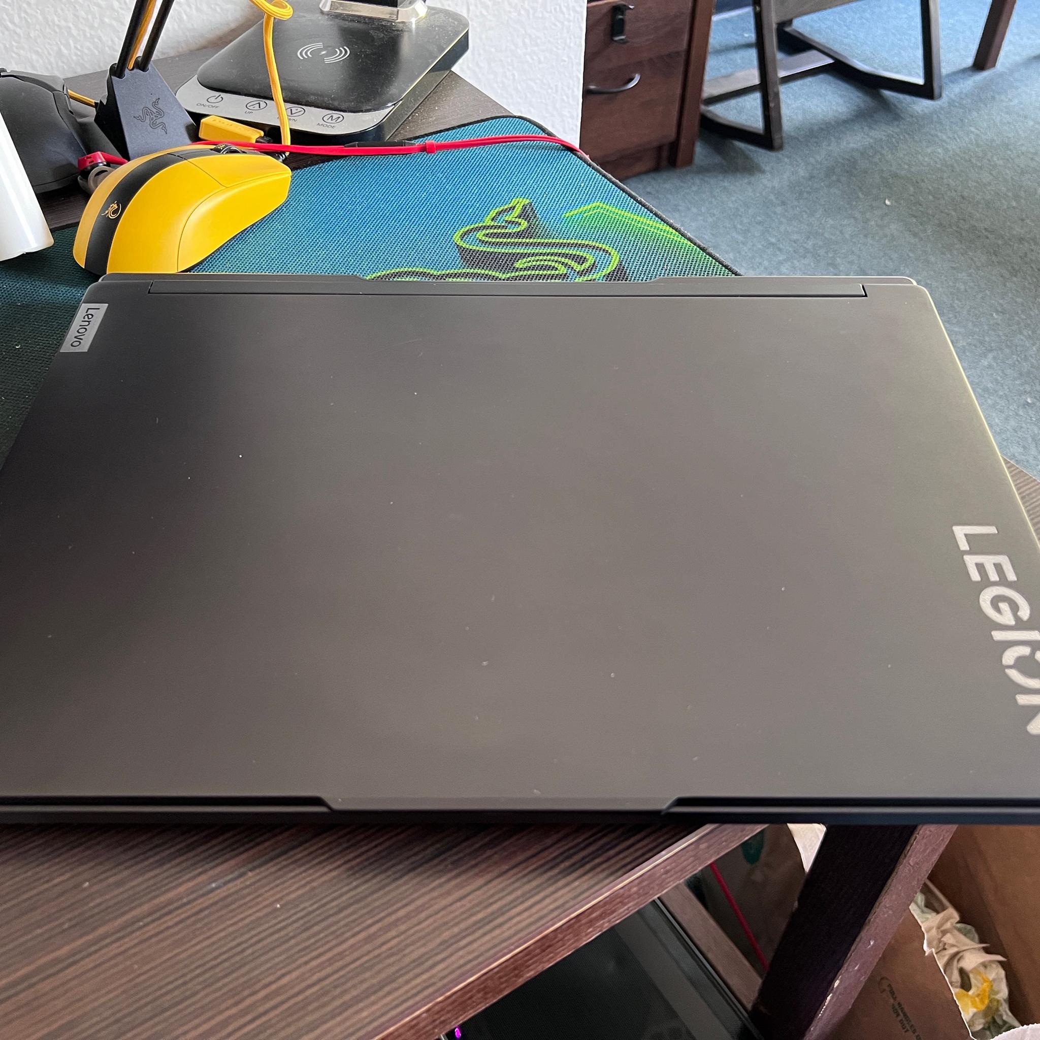 2022 Lenovo Legion Slim 7 AMD Advantage (R9 6900HX/RX6800S)