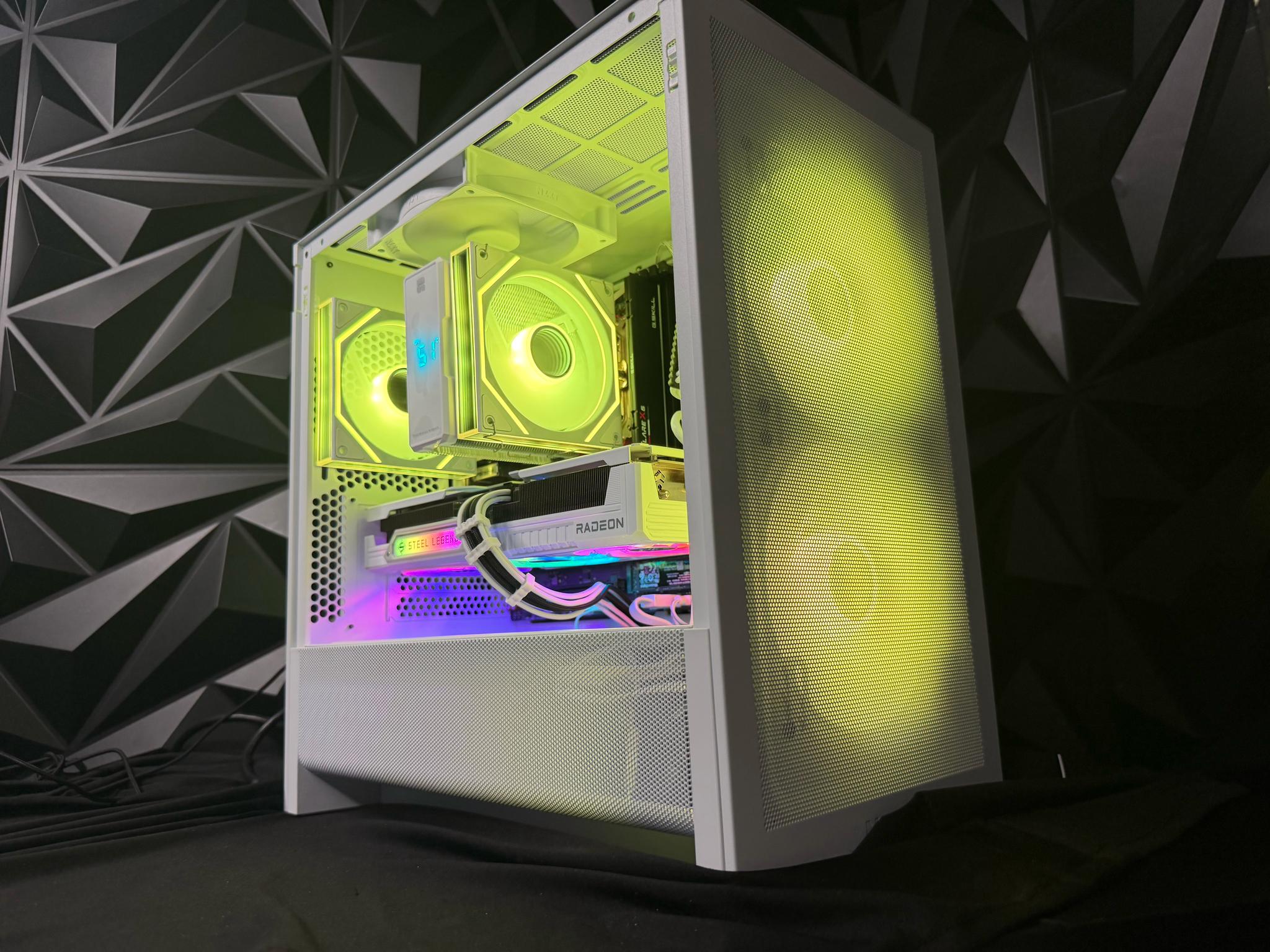 ⚪⚫⚡ MID YANG BANG ⚡⚫⚪ Ryzen 5 9600X| RX 9060XT| 16 GB DDR5| 1.25 TB NVMe| 650W PSU