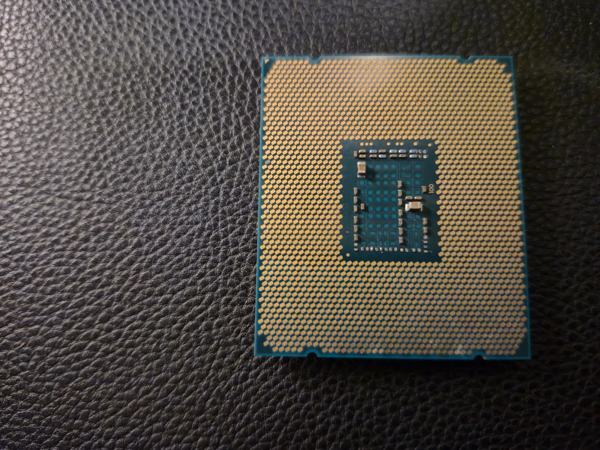 Intel Xeon E5-2680v3 12 core budget cpu