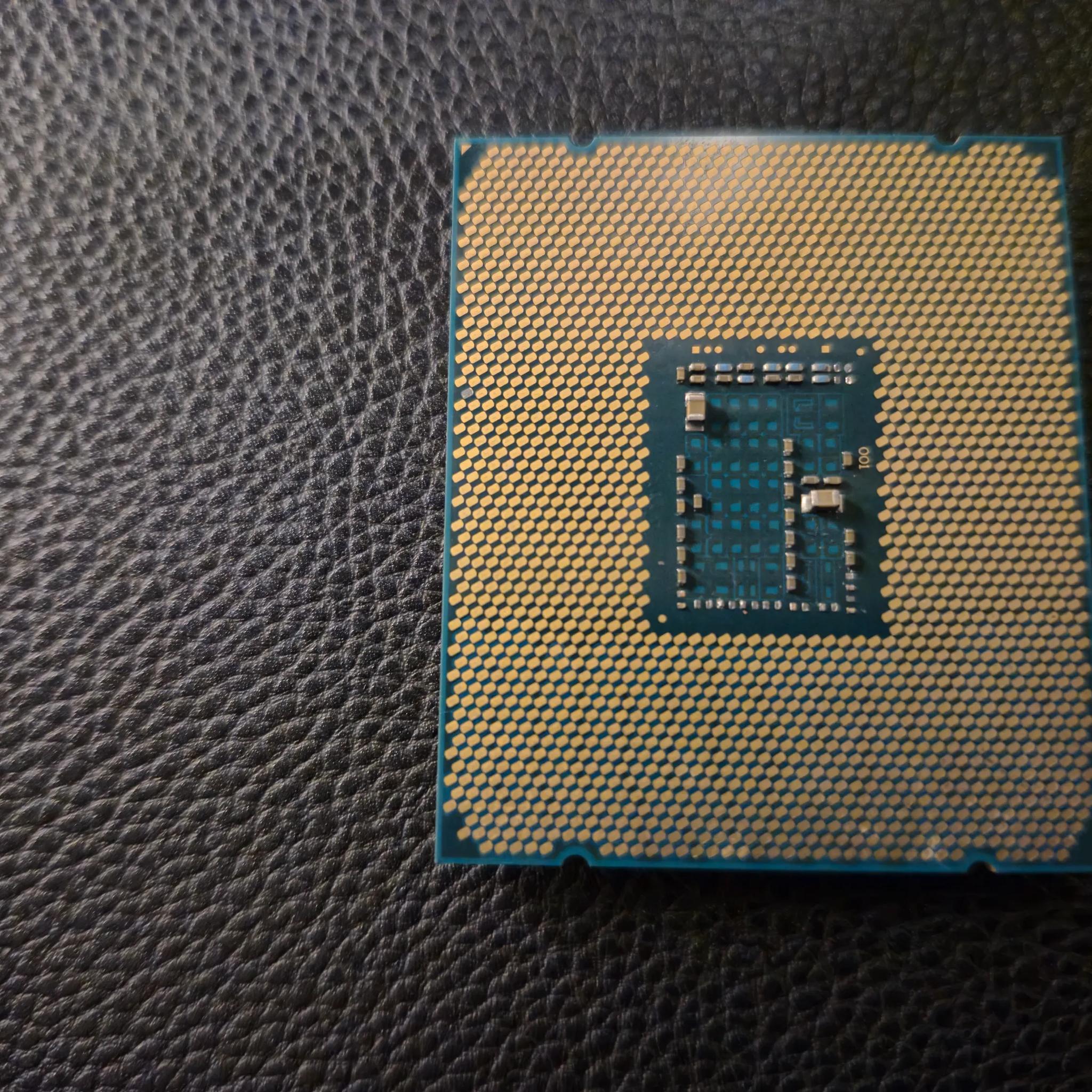 Intel Xeon E5-2680v3 12 core budget cpu