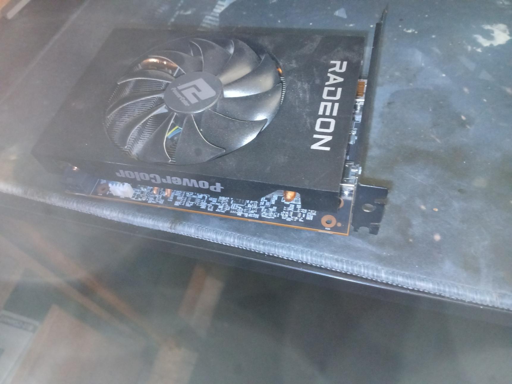 AMD Radeon RX 6500 XT - Image 2